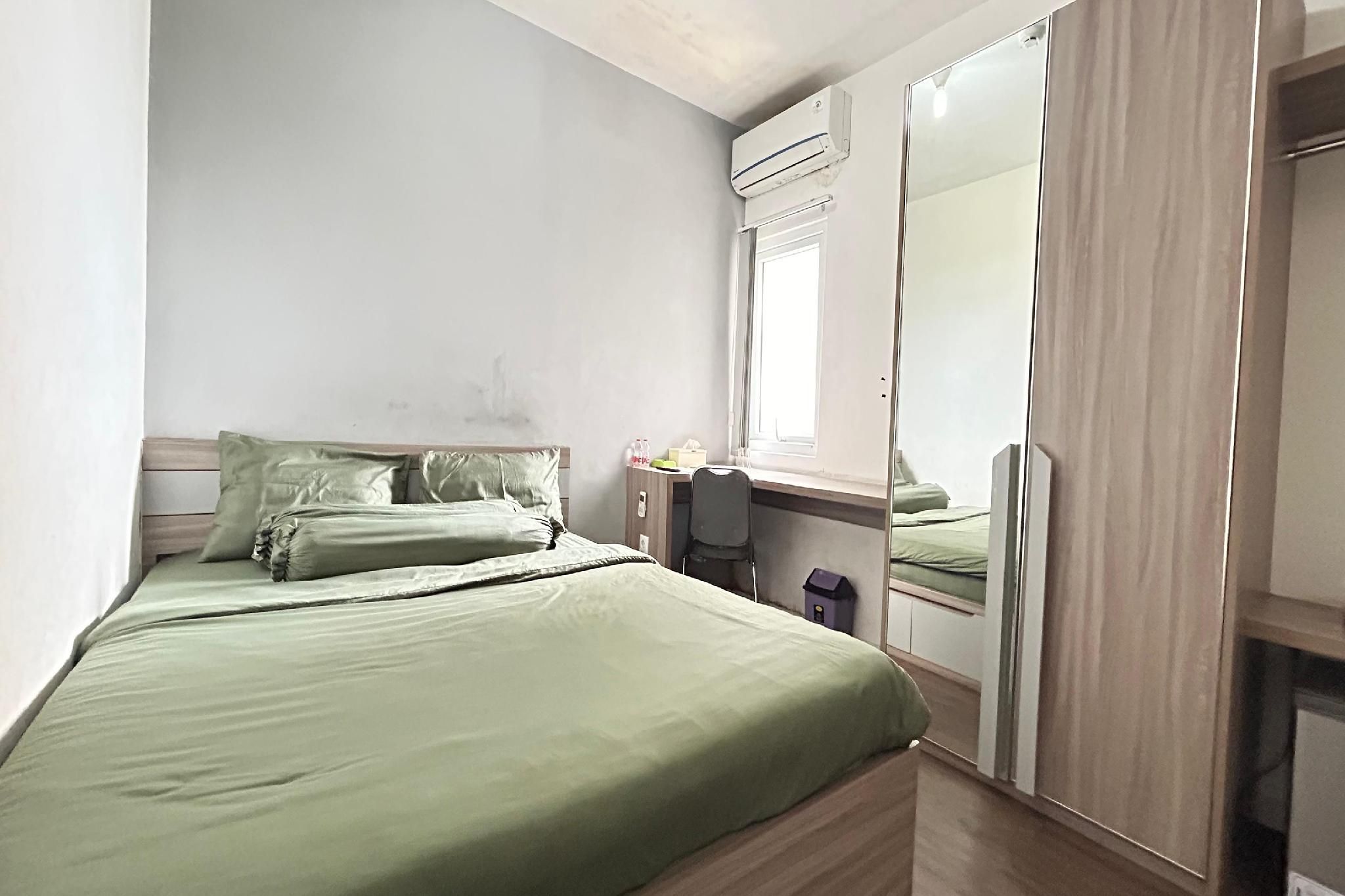 Studio Room