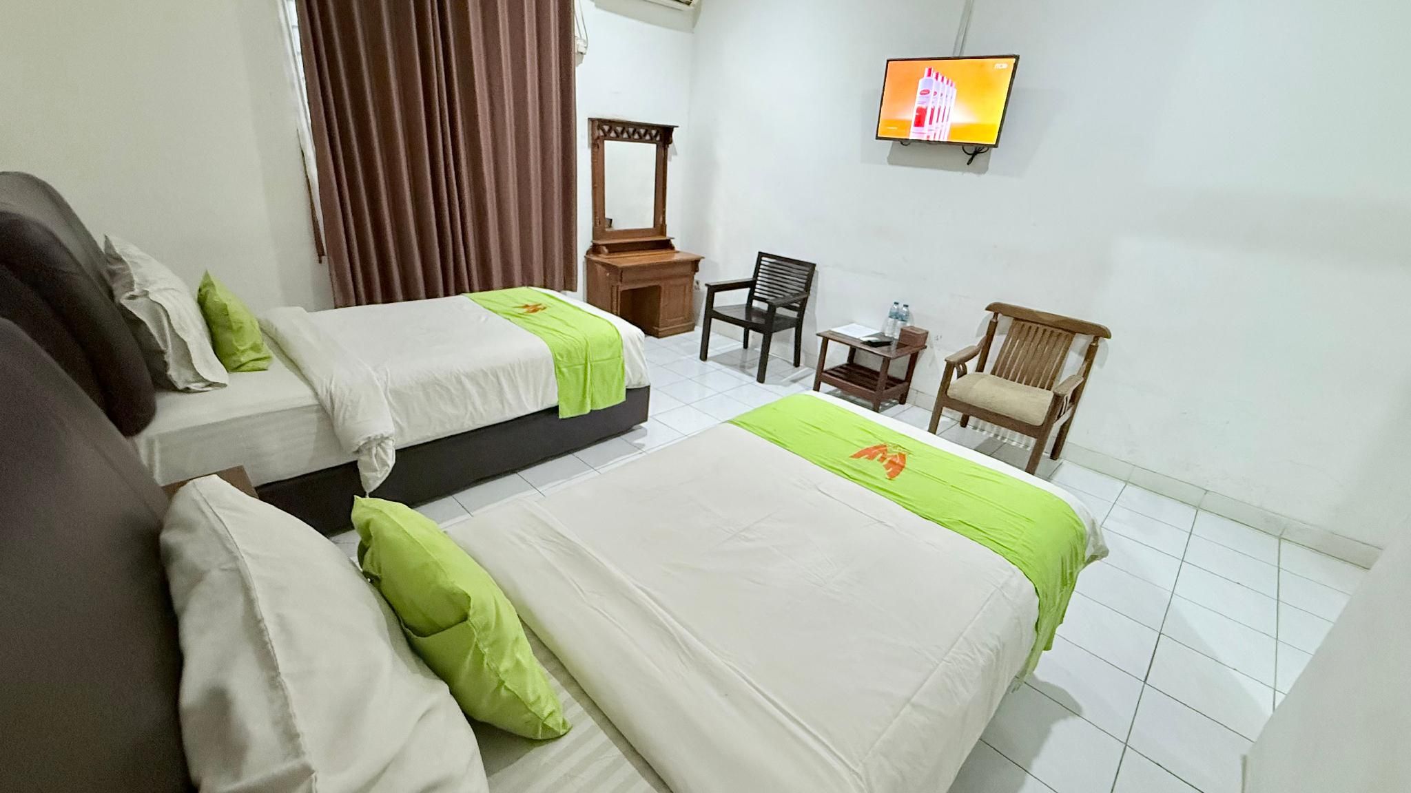 Superior Twin Room