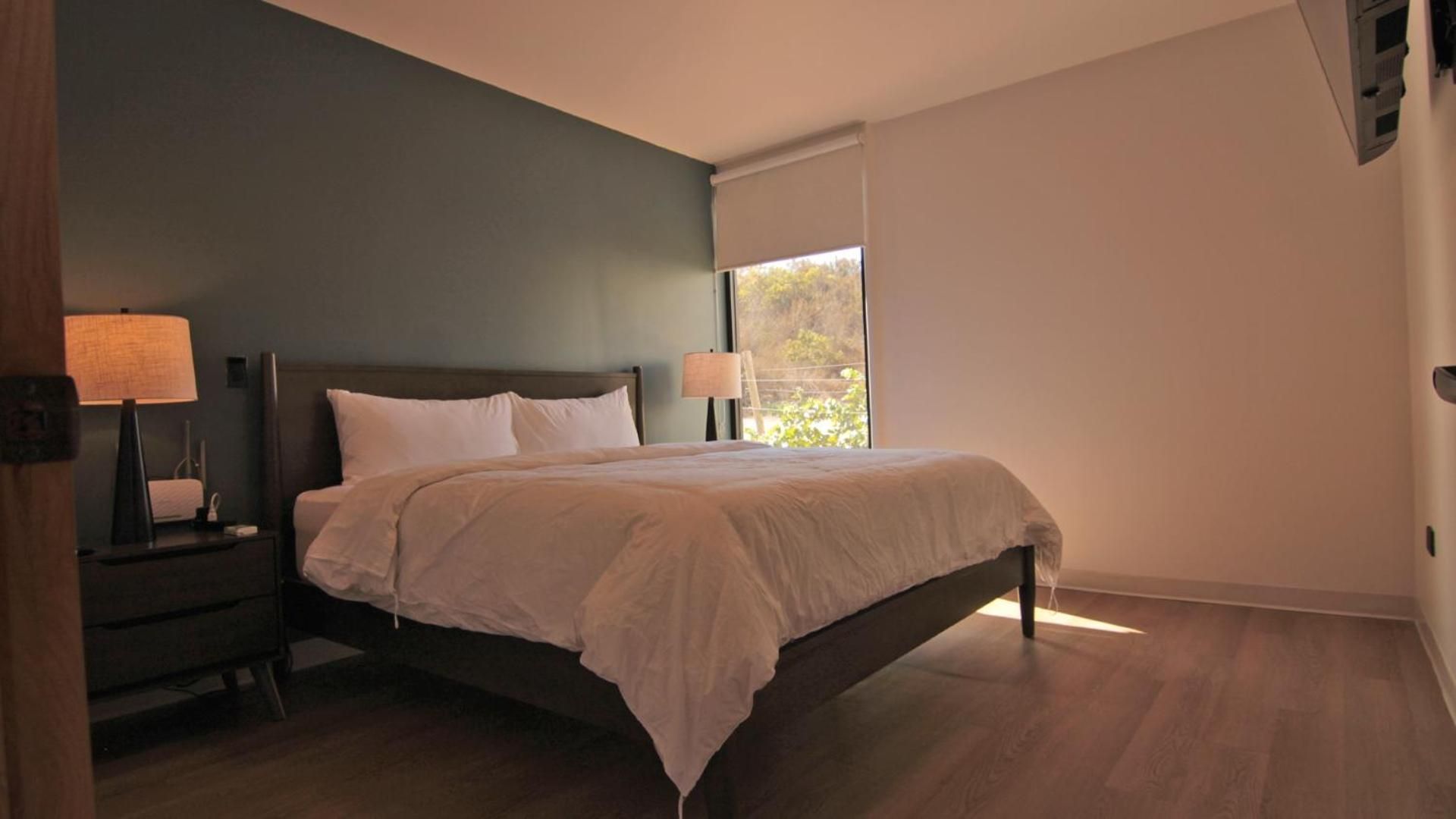 King Room with Balcony