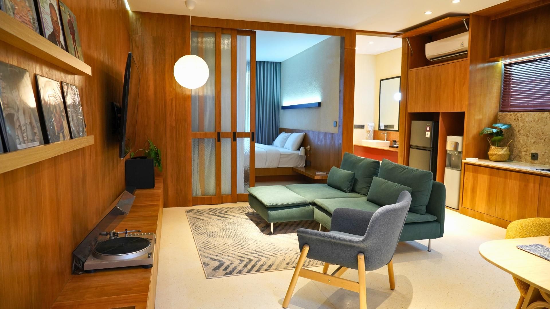 Penthouse B