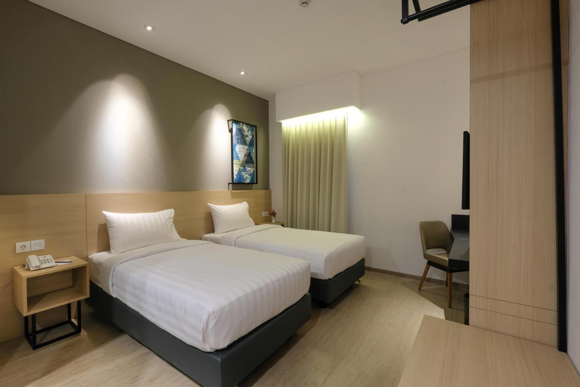 Superior Twin Room