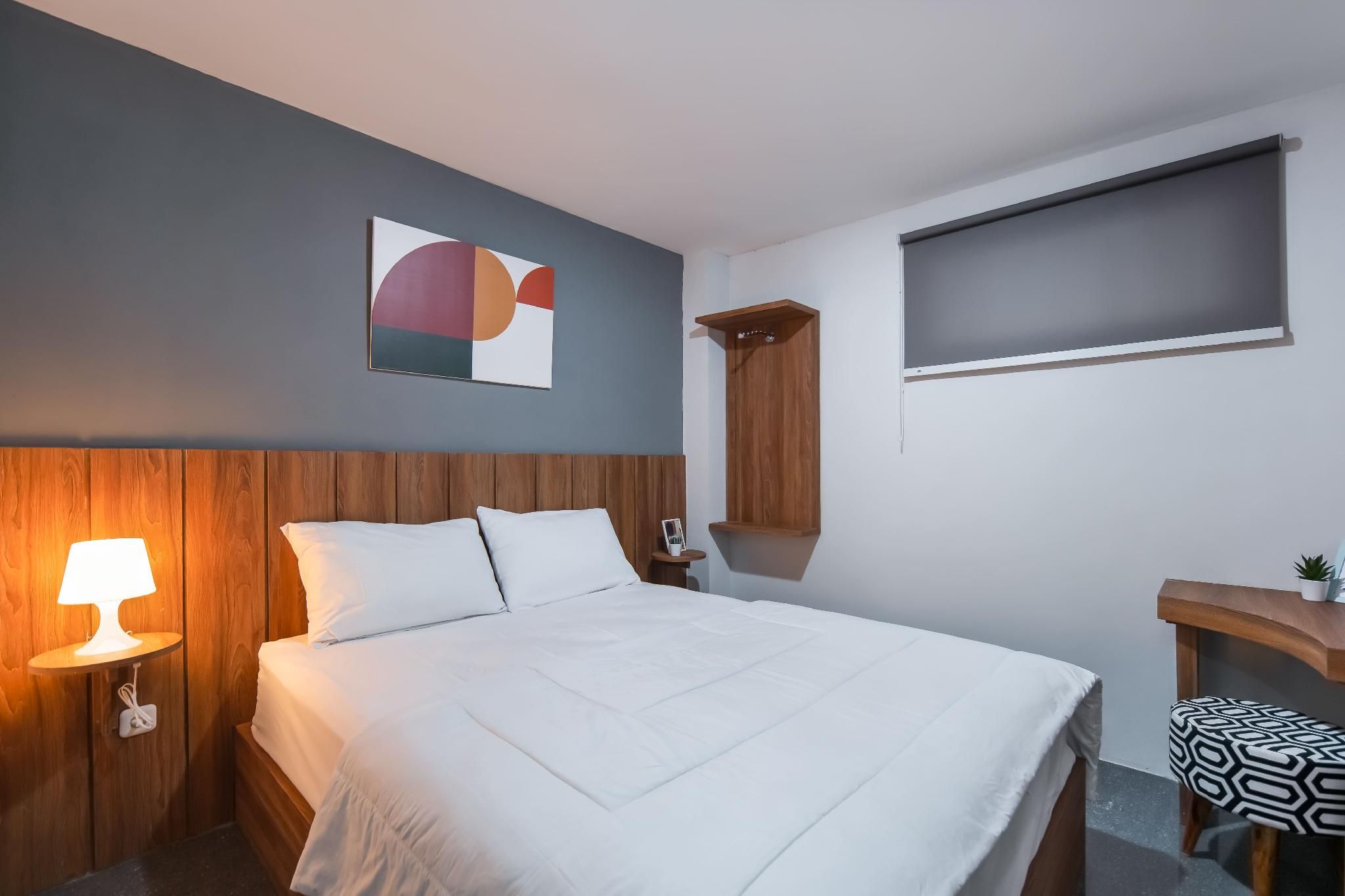 deluxe