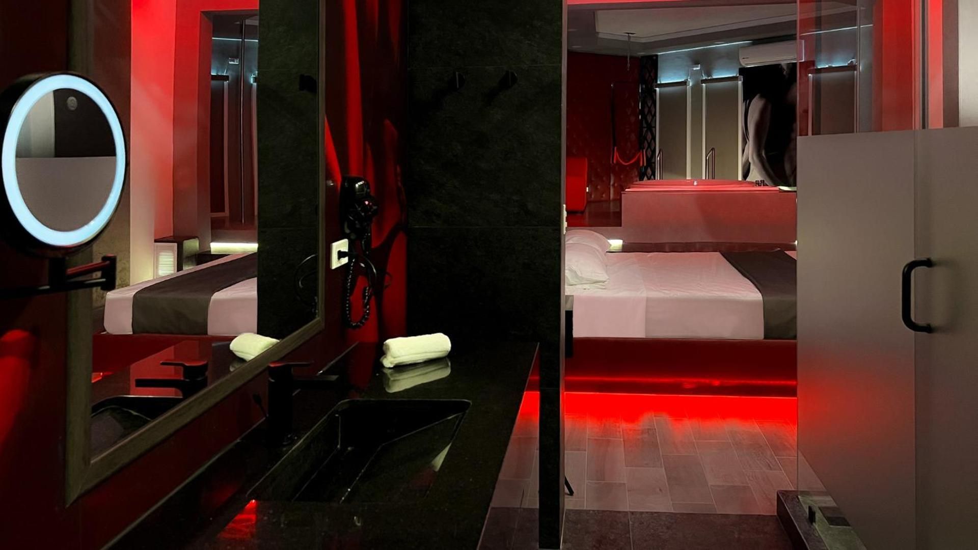 King Suite with Spa Bath