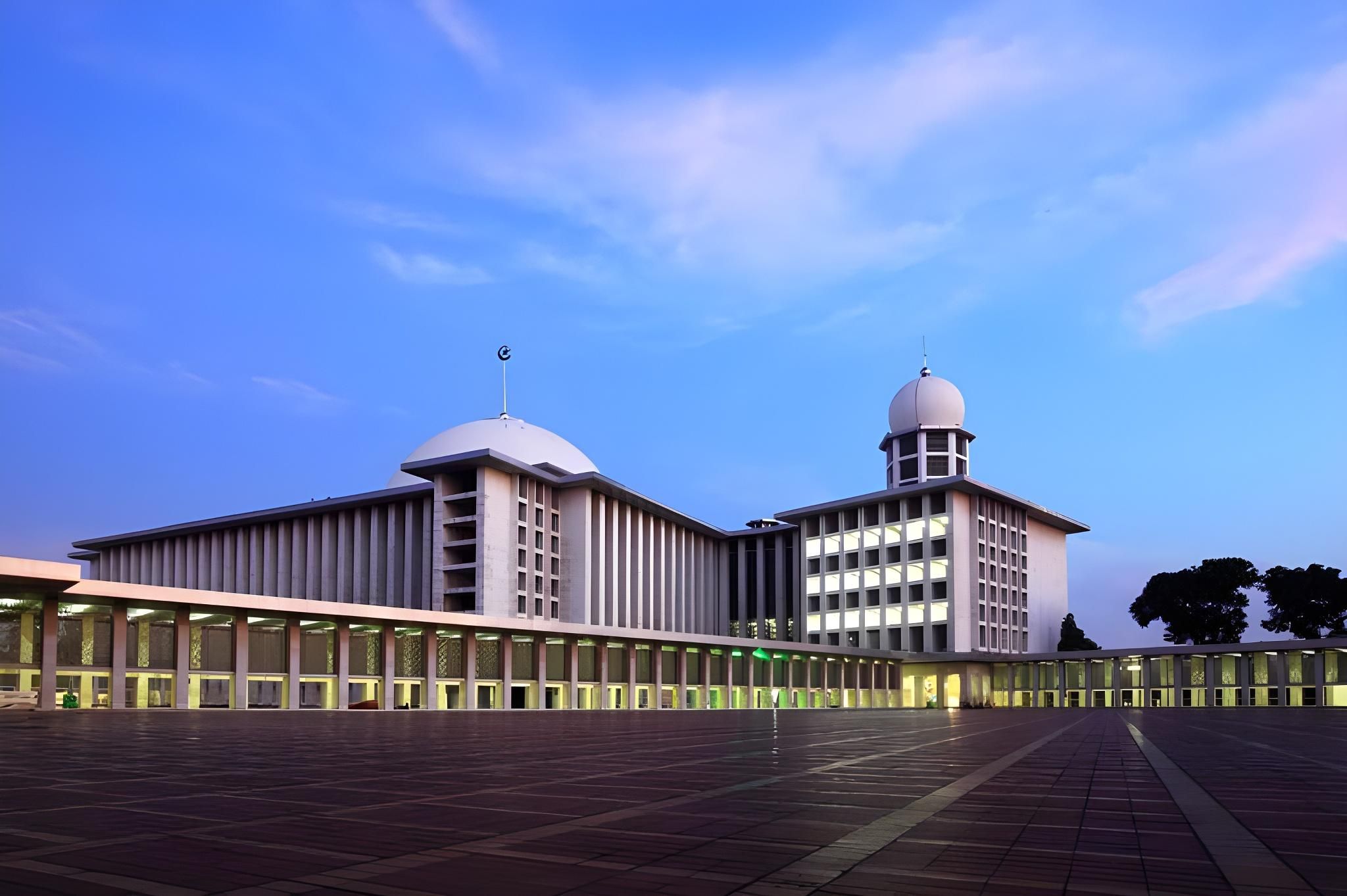 Hotel Cempaka Sari