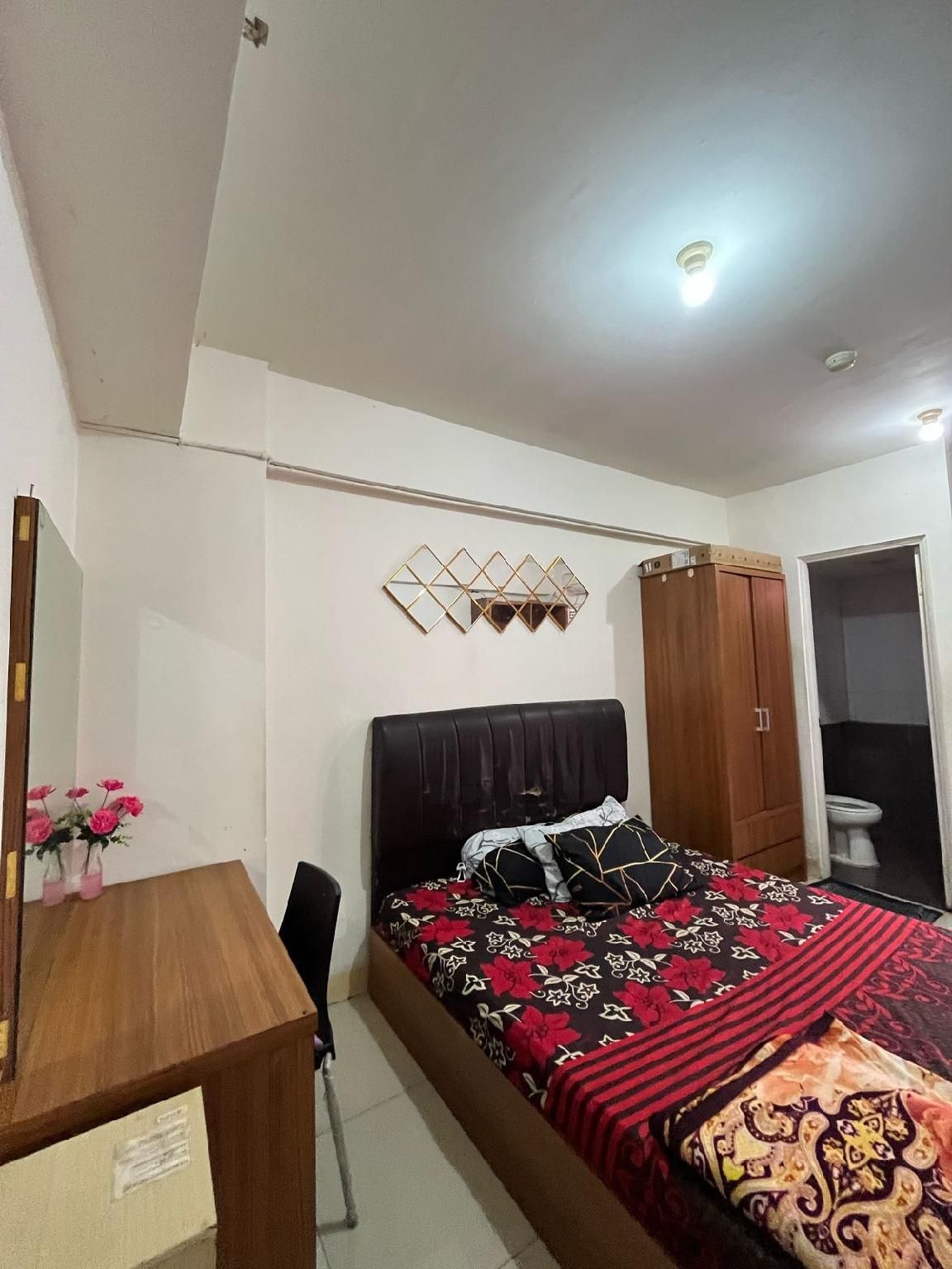 DLP Green Pramuka Studio Balcony 3