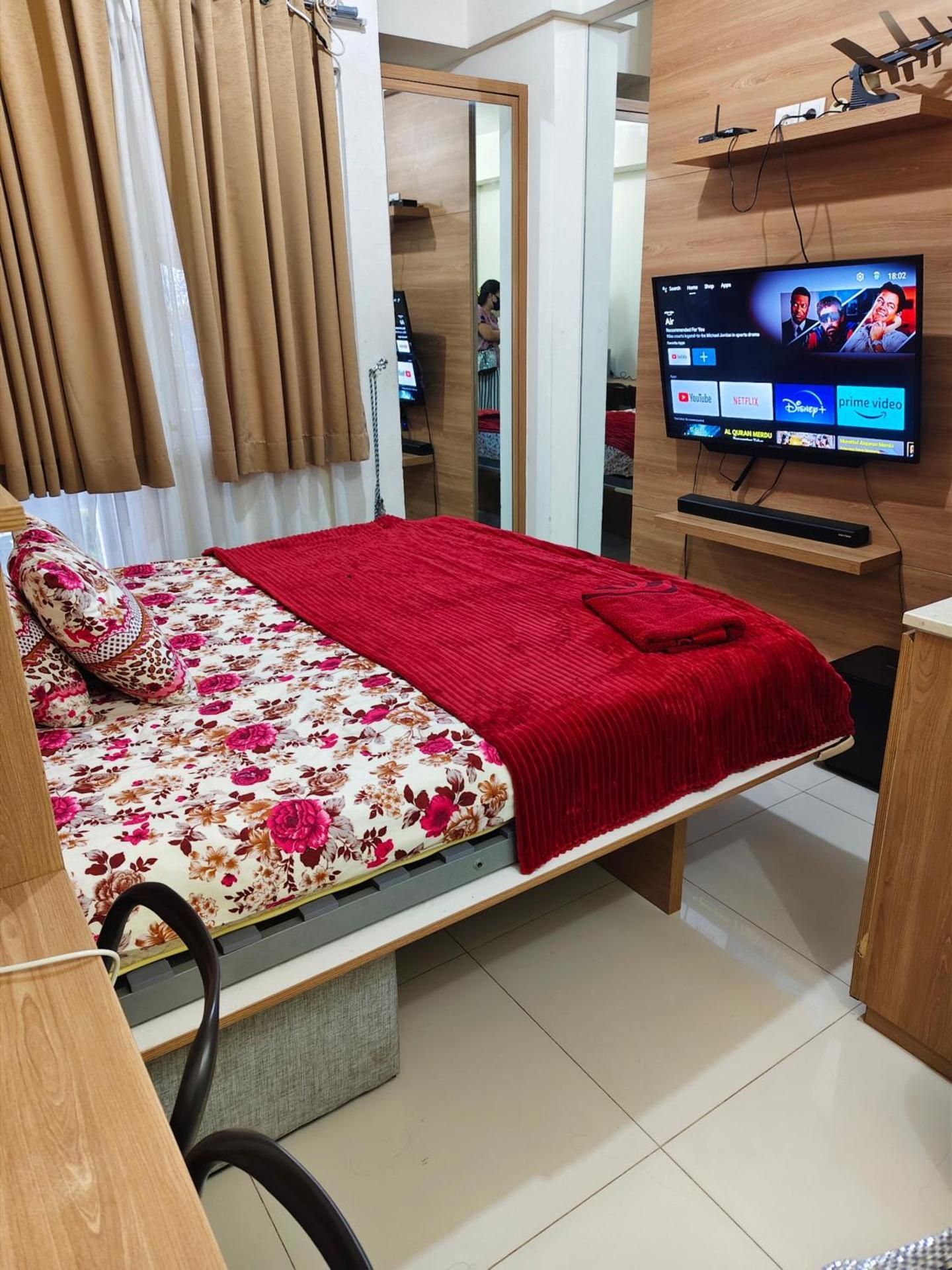 Deluxe Queen Studio 