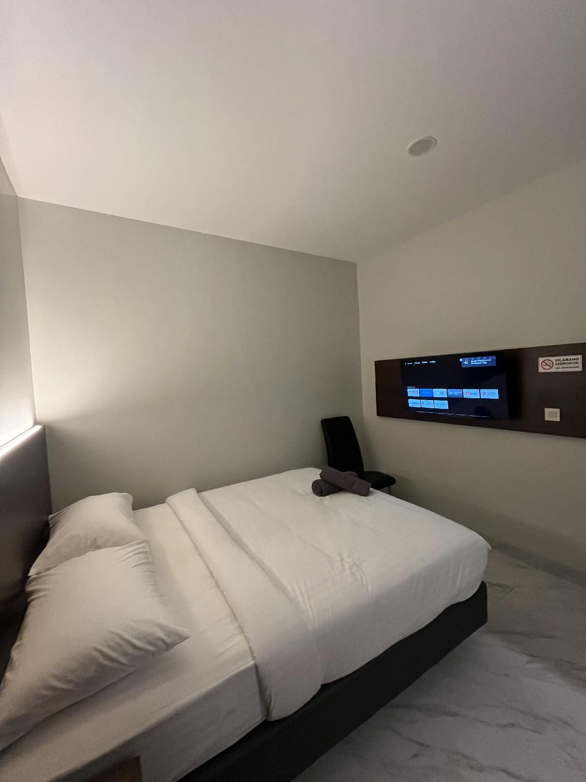Superior Queen Bed