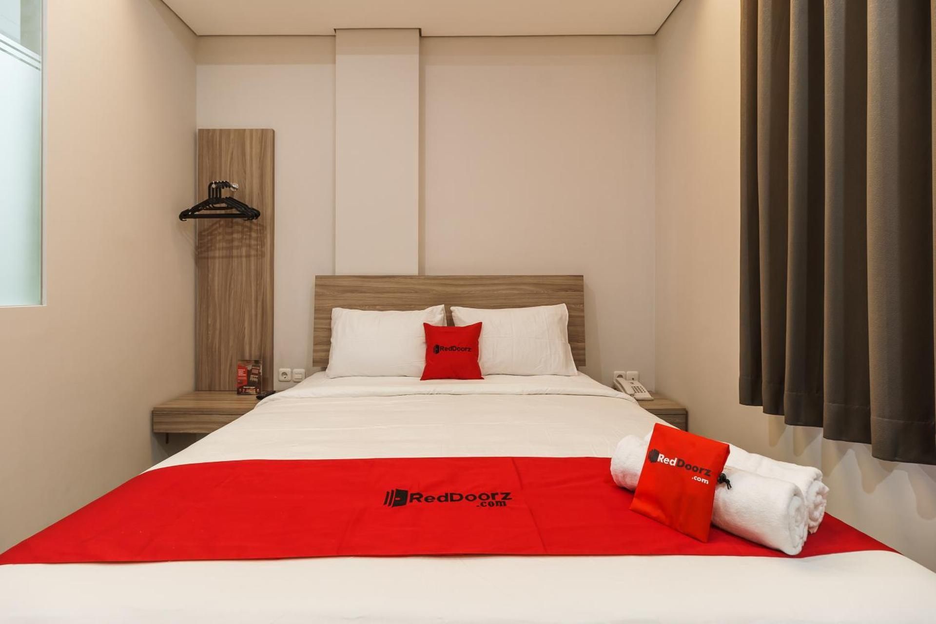 RedDoorz Plus near Senayan City RedDoorz Room 2