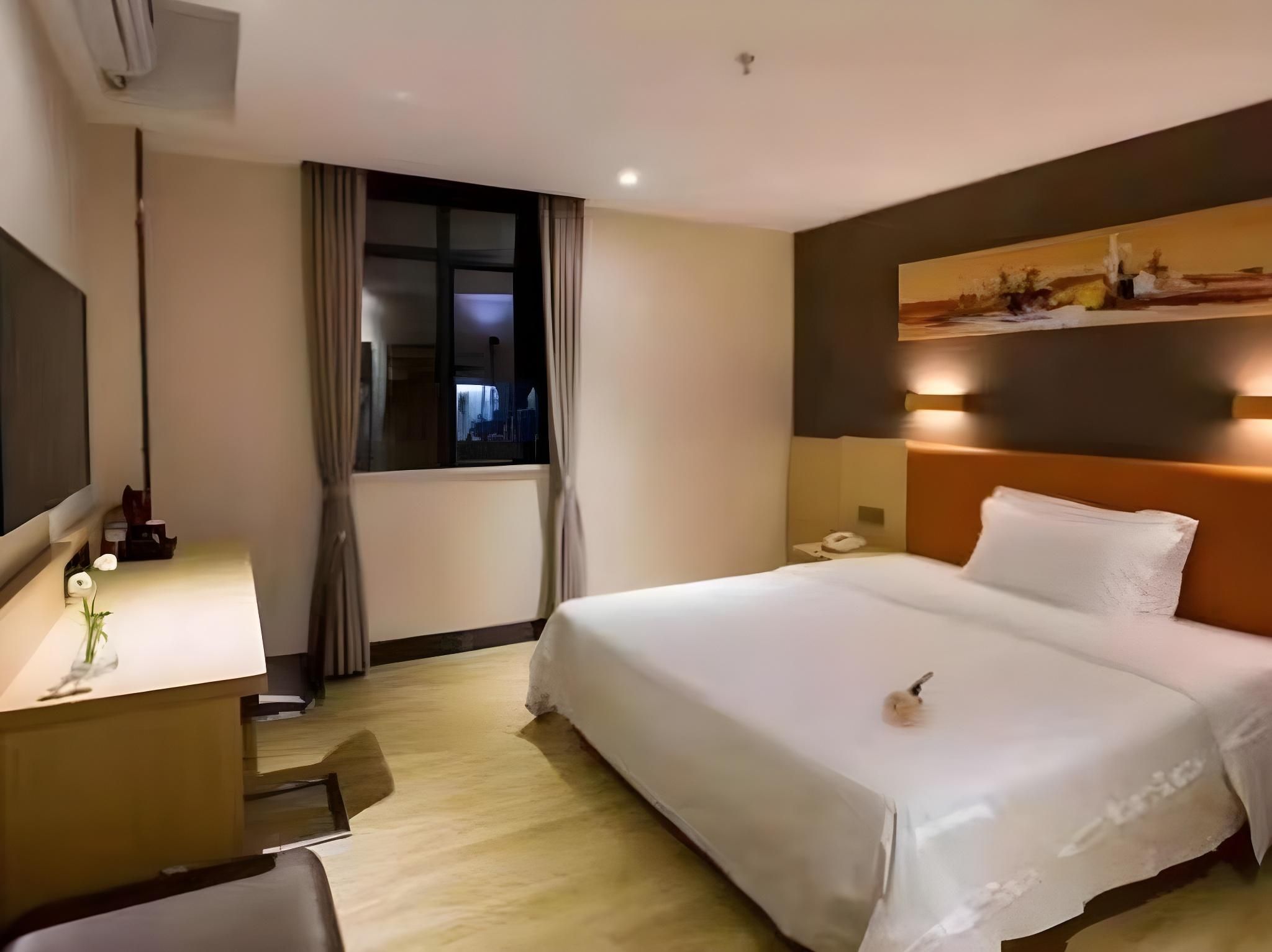 Superior Queen Room