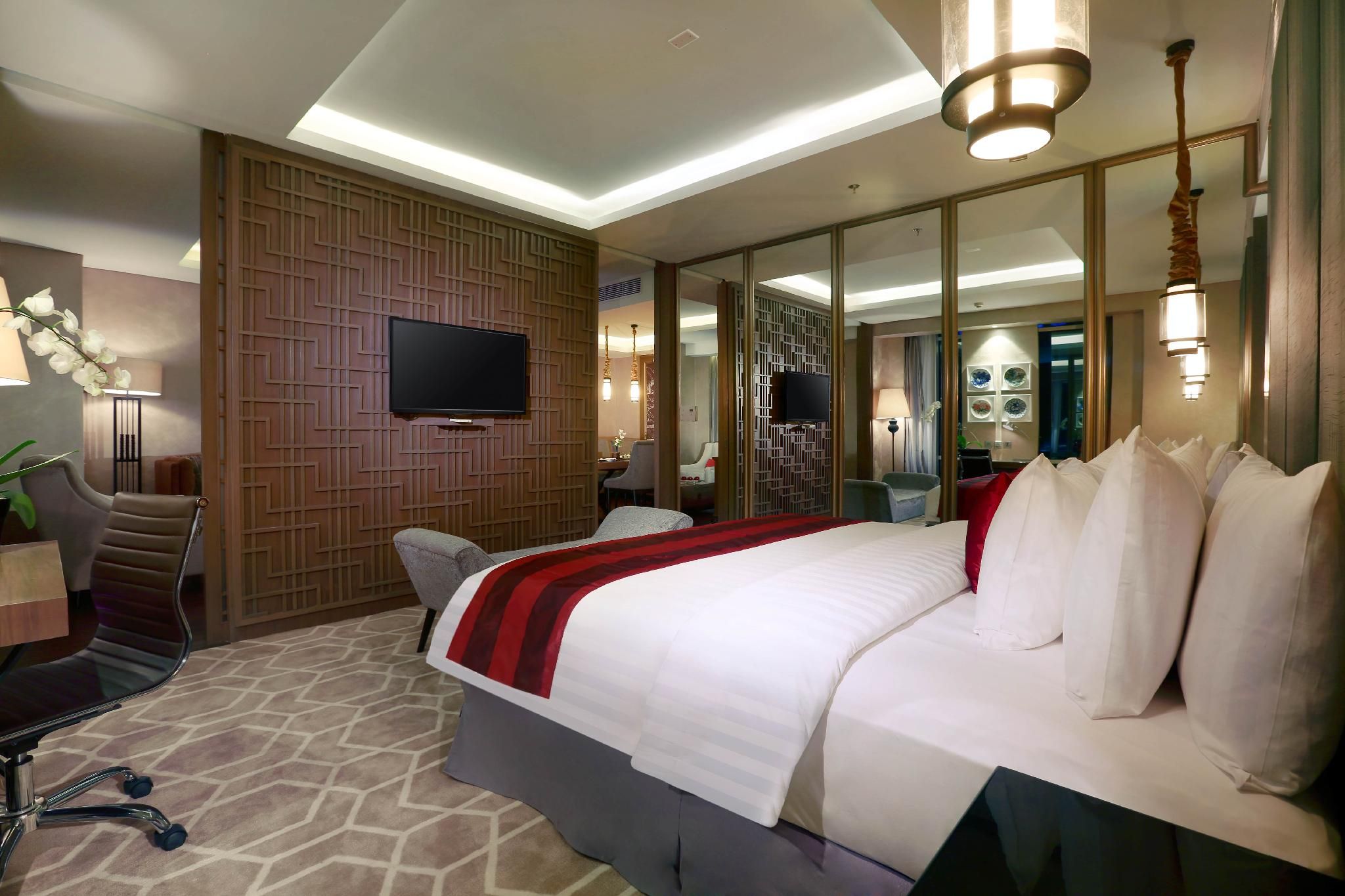 Governor Suite