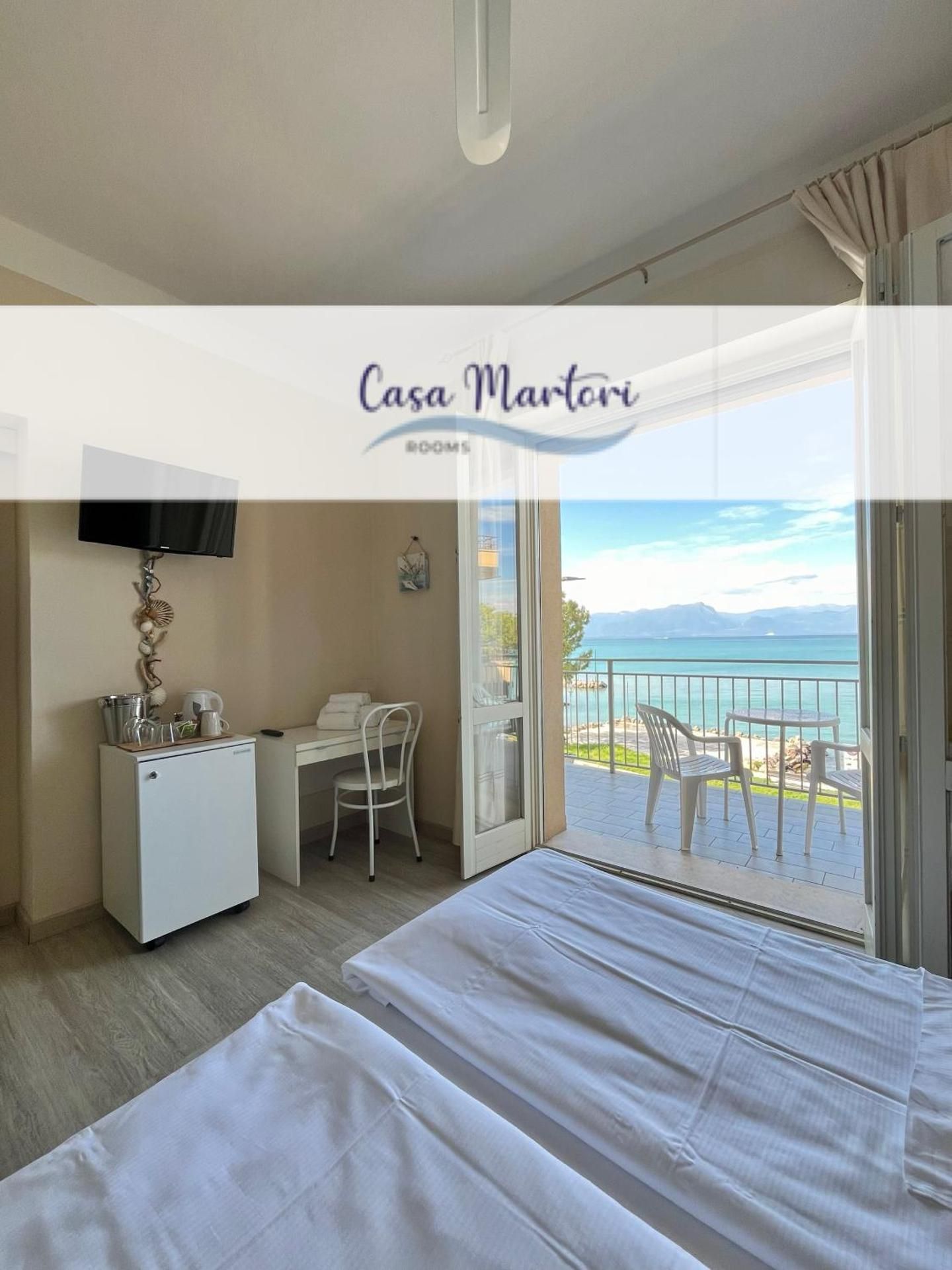 Double Room with Balcony and Sea View