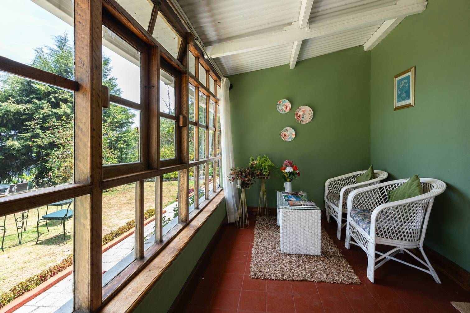 Kings Cliff Deluxe Garden Room 2