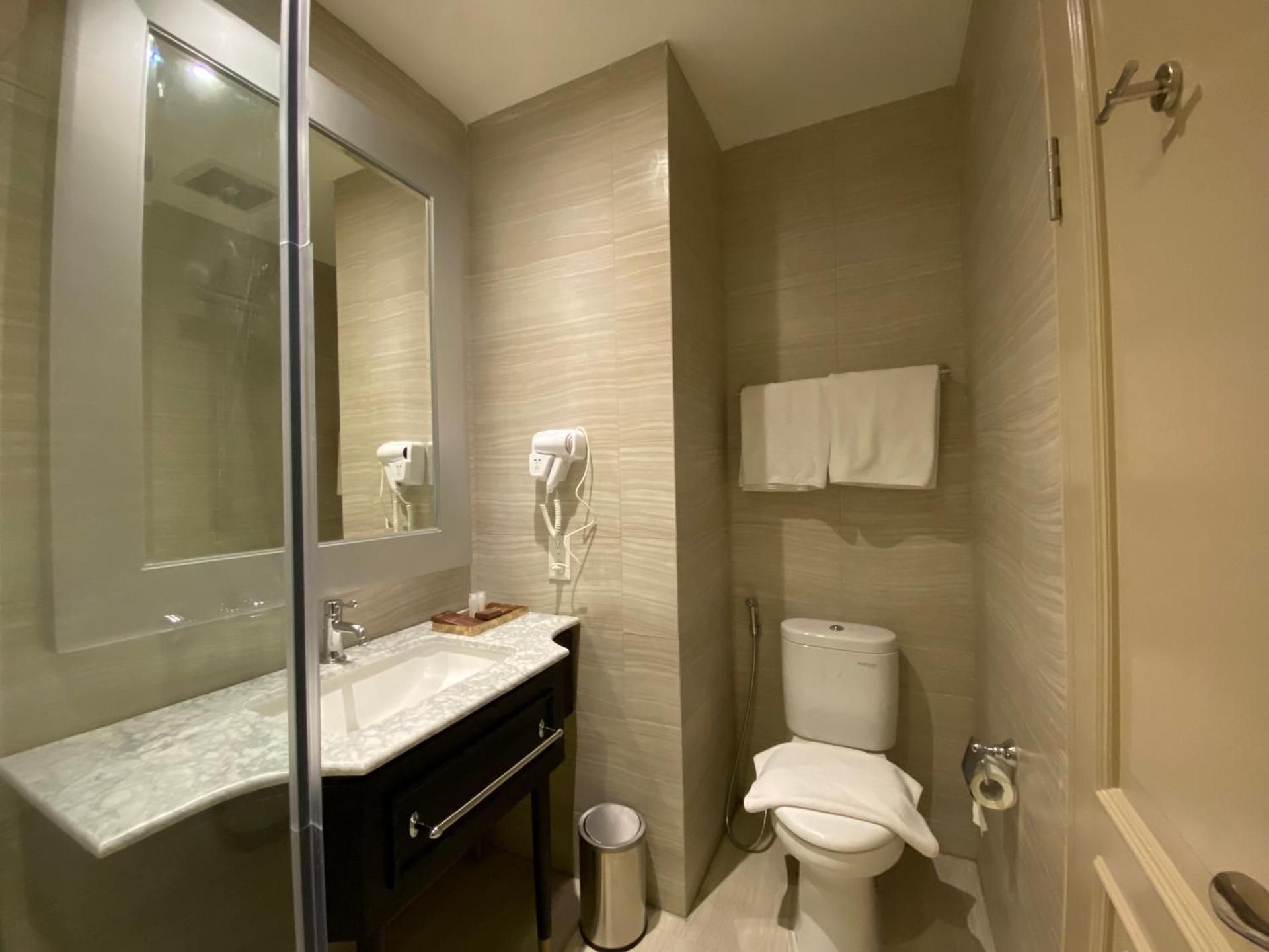 Superior Twin Non-Smoking