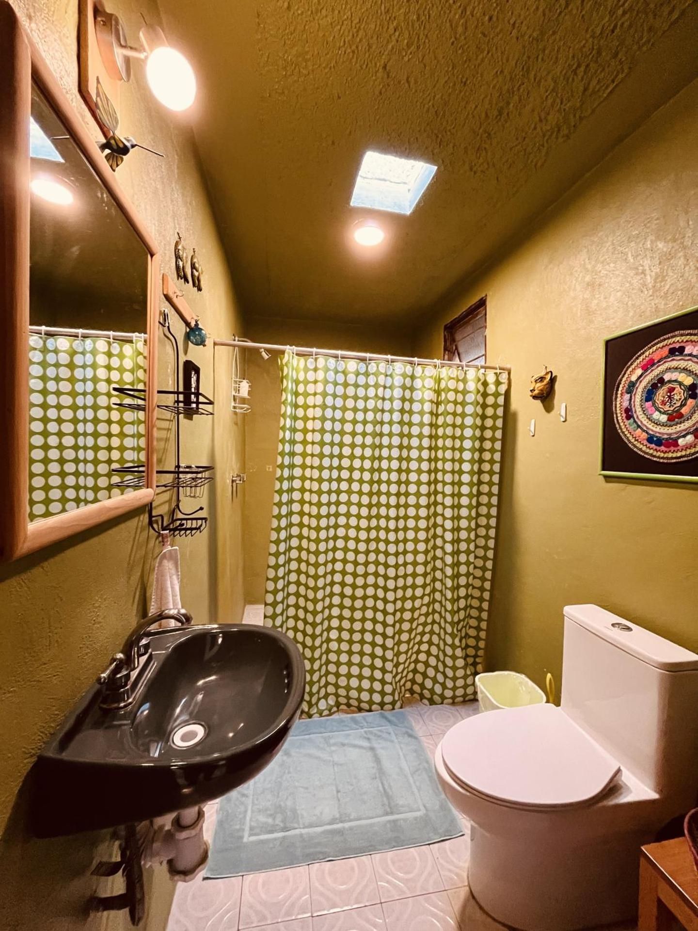 Deluxe Two-Bedroom Apartment with Garden View