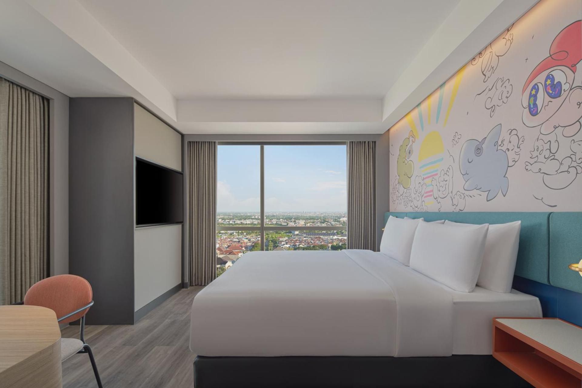 Savvy King Suite