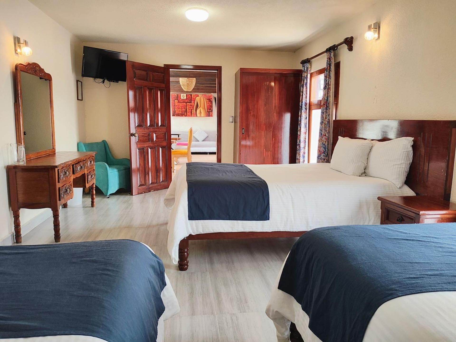 Triple Room