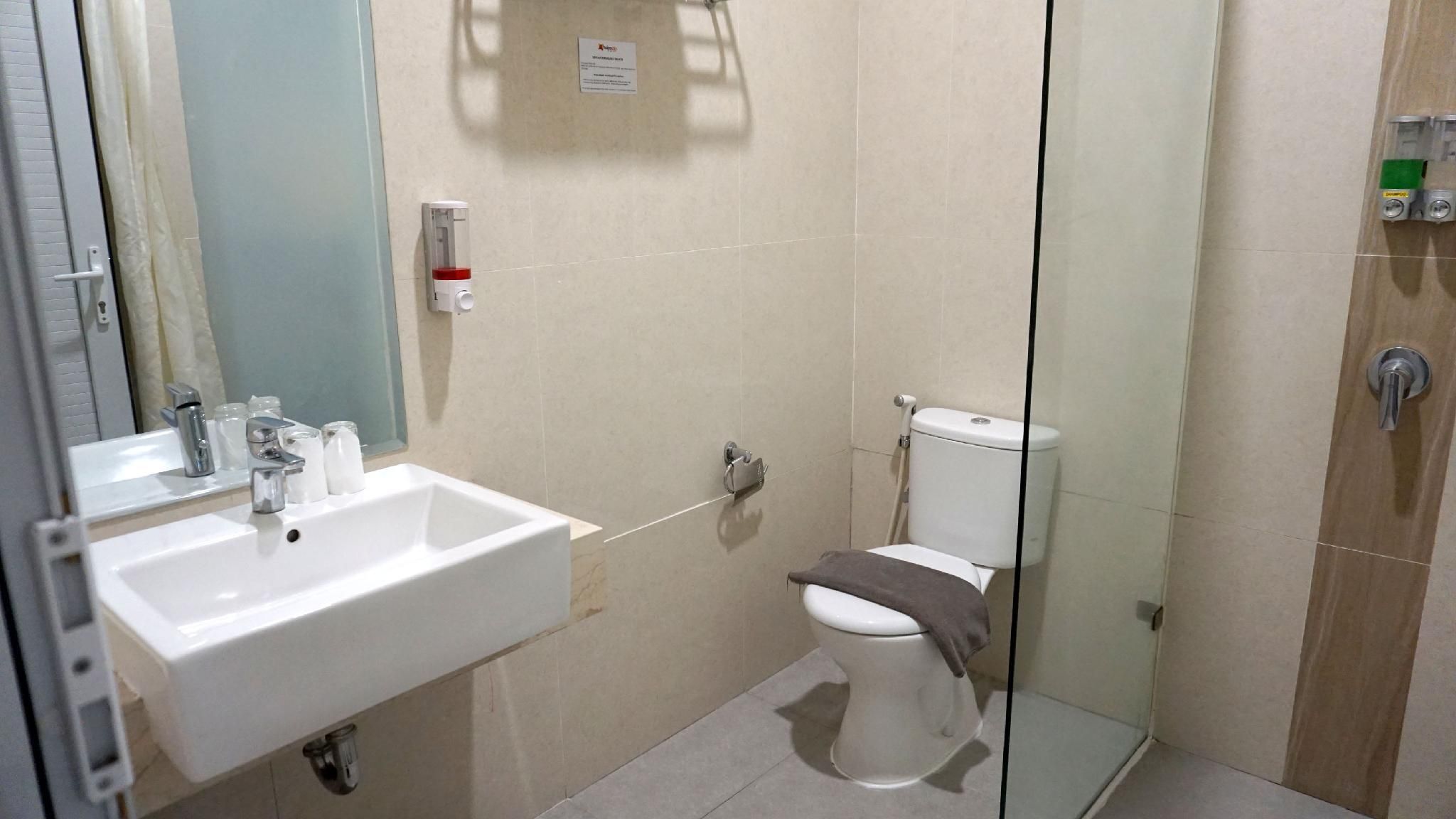 Choice City Hotel Deluxe King 3