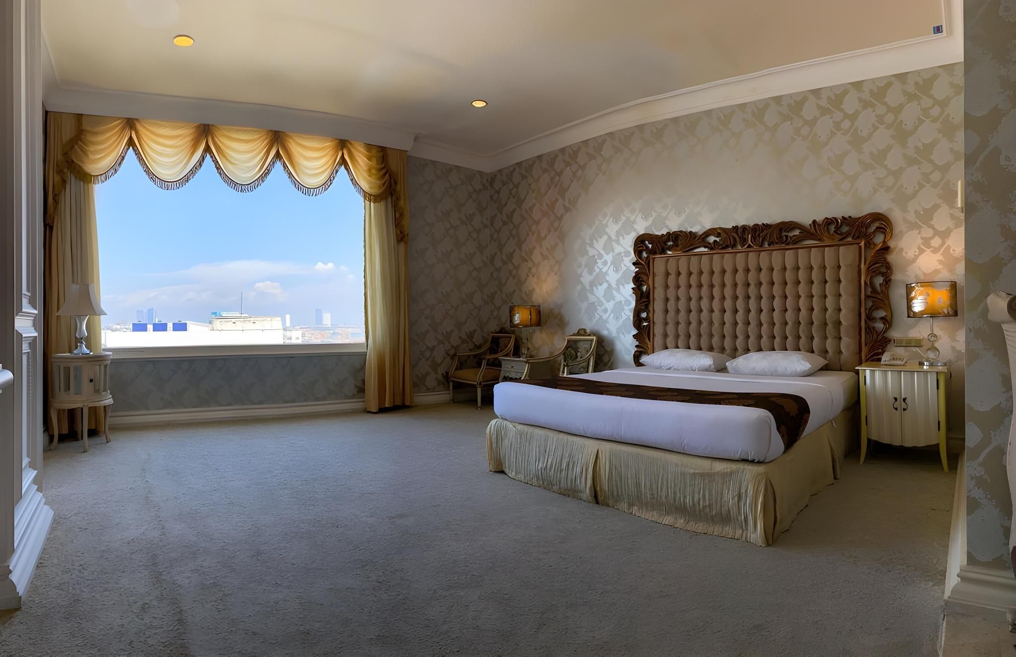 King Suite