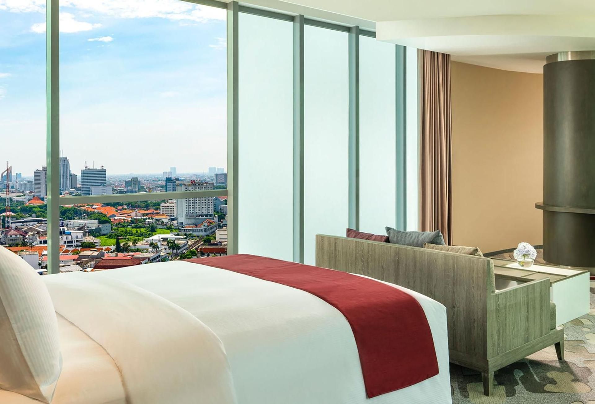 King Corner Suite