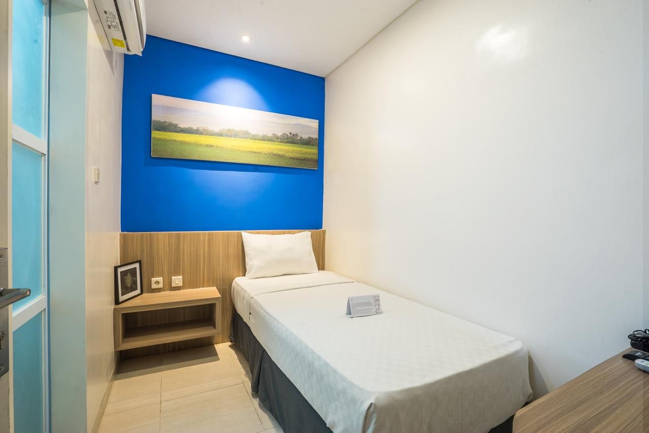Standard Single Rooms