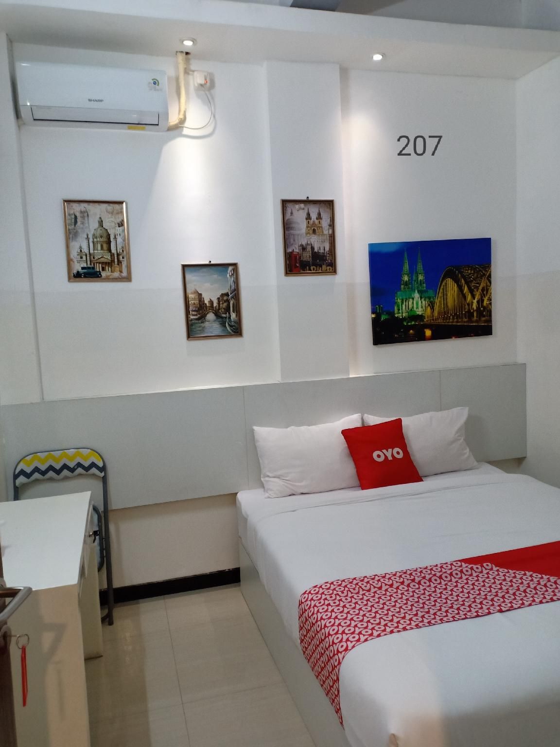 Economy Double Room with Shared Bathroom