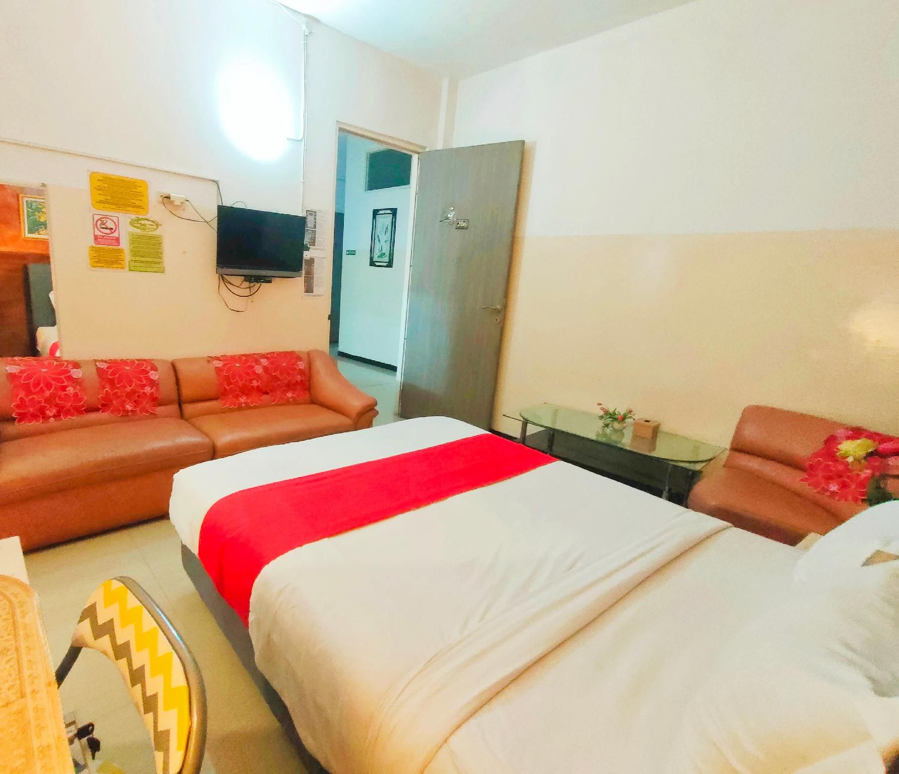 Sofa and TV Room for 2 Persons