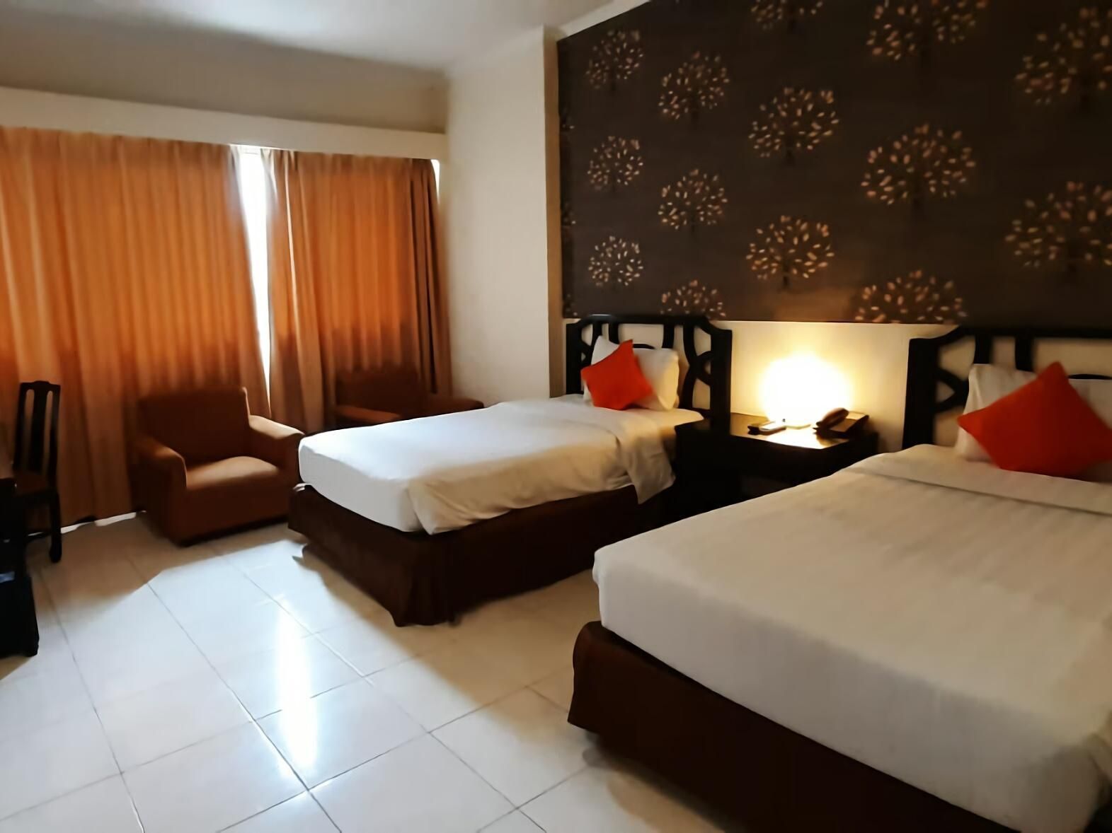 Deluxe Twin Room - Smoking