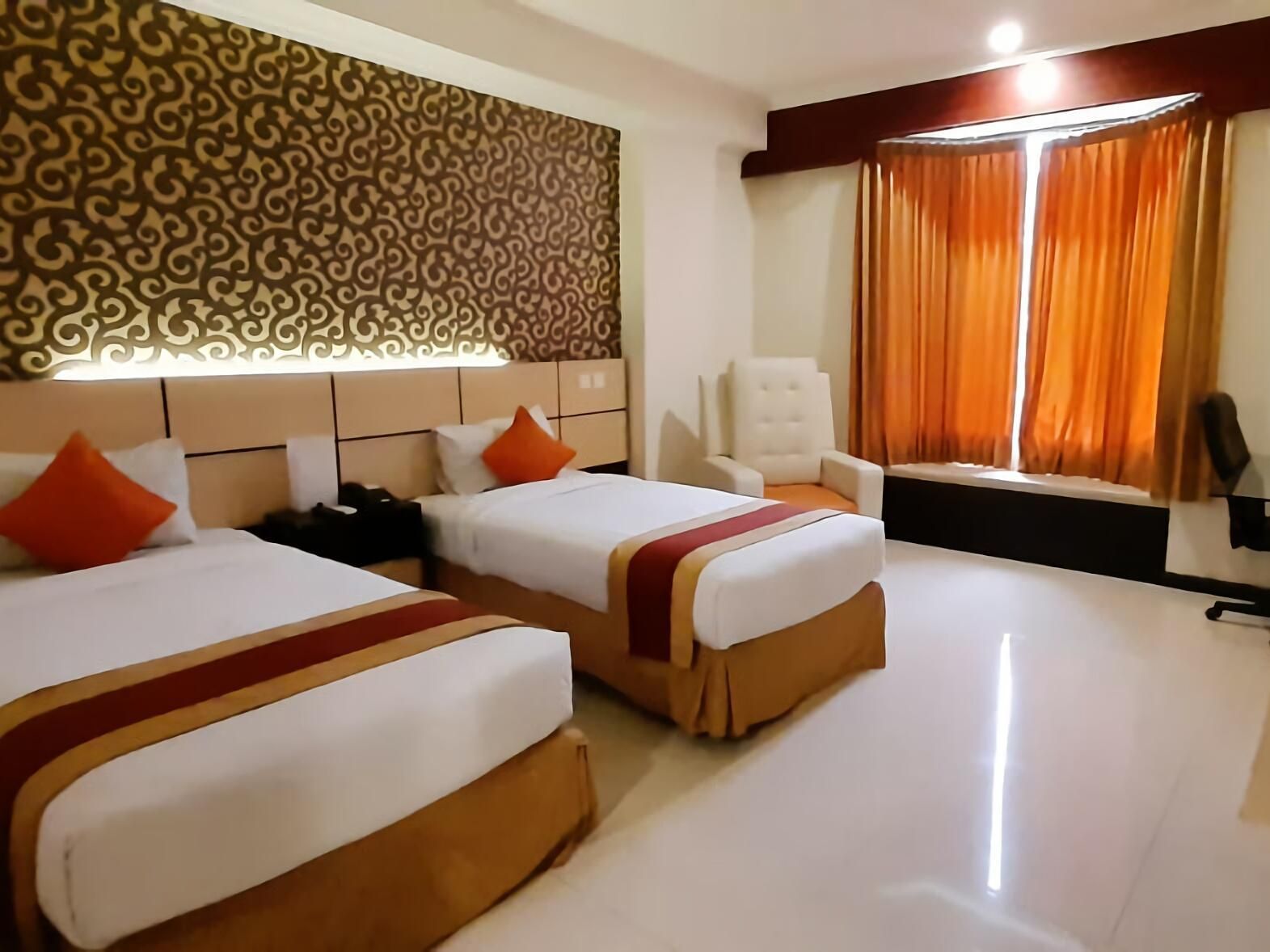 Executive Room