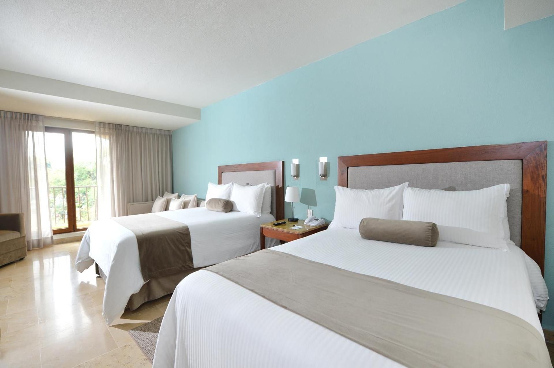 HB Xalapa Standard Double Suite 2