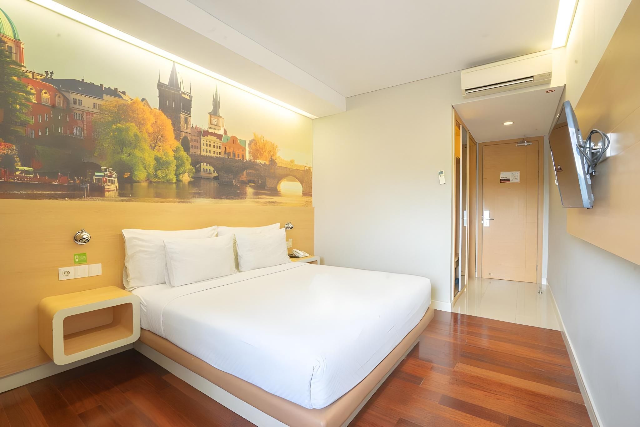 Deluxe Room Double