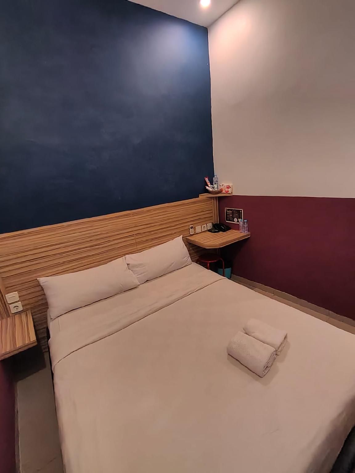Studio Room