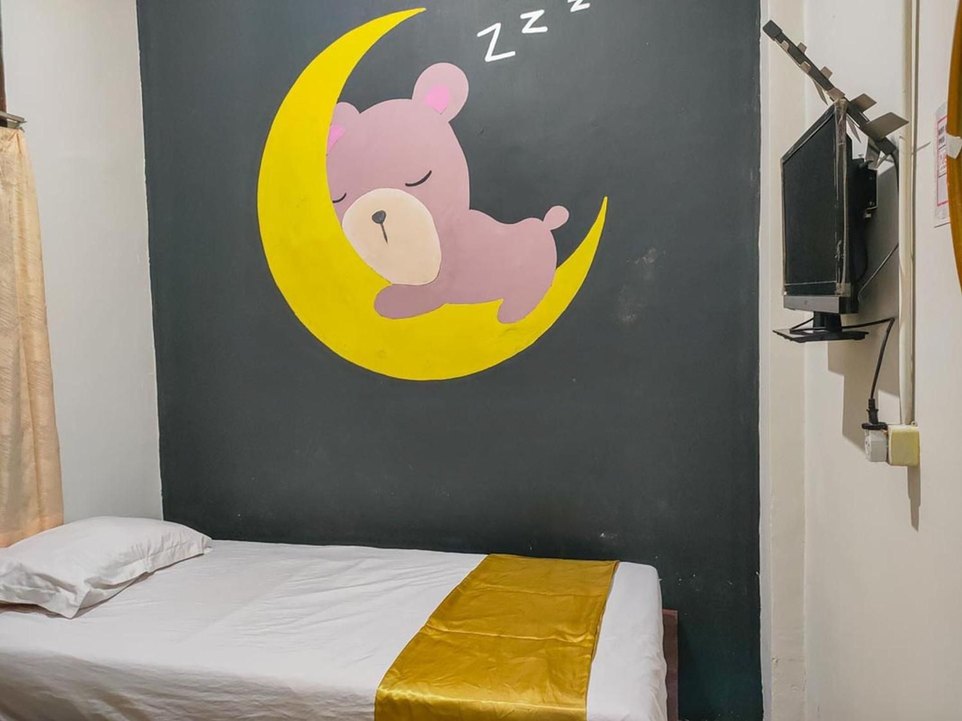 Economy Single Room