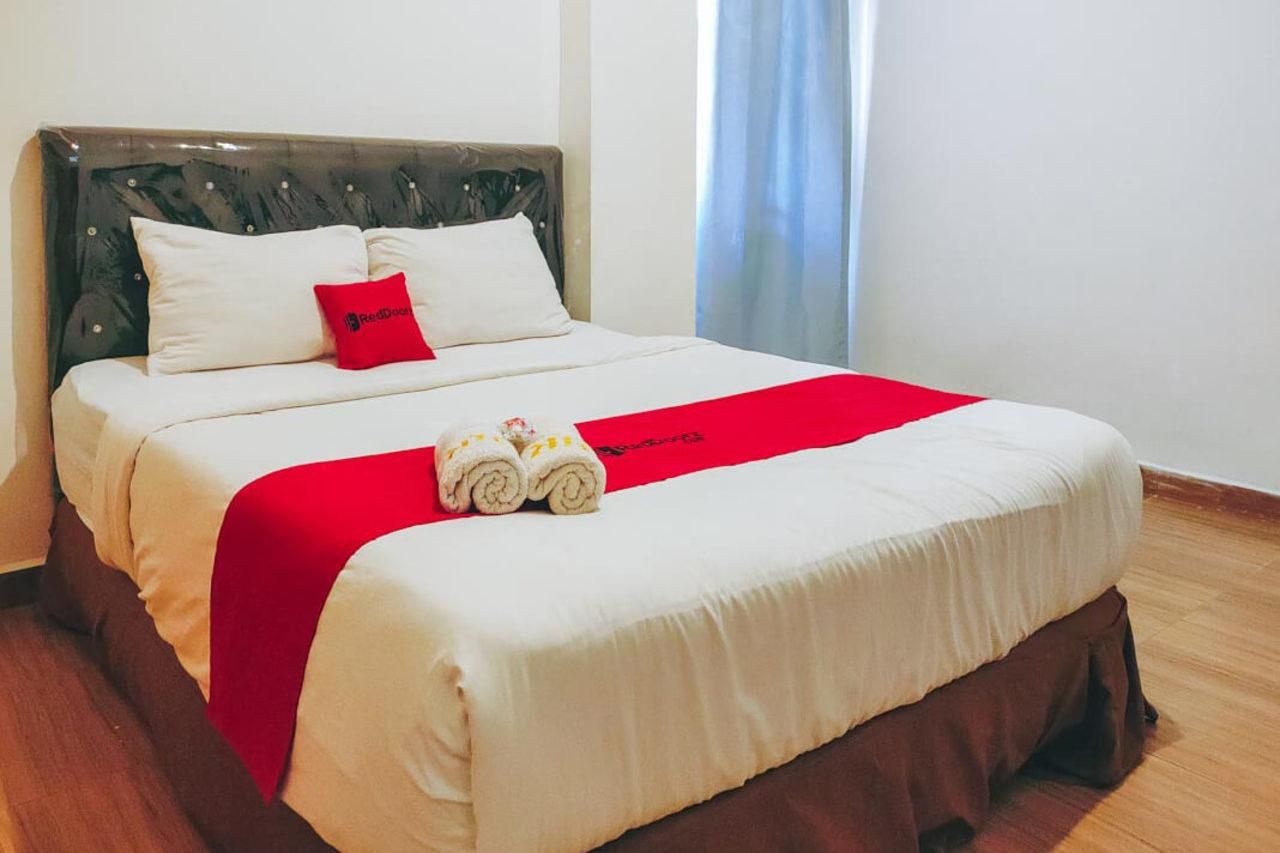 RedDoorz Room