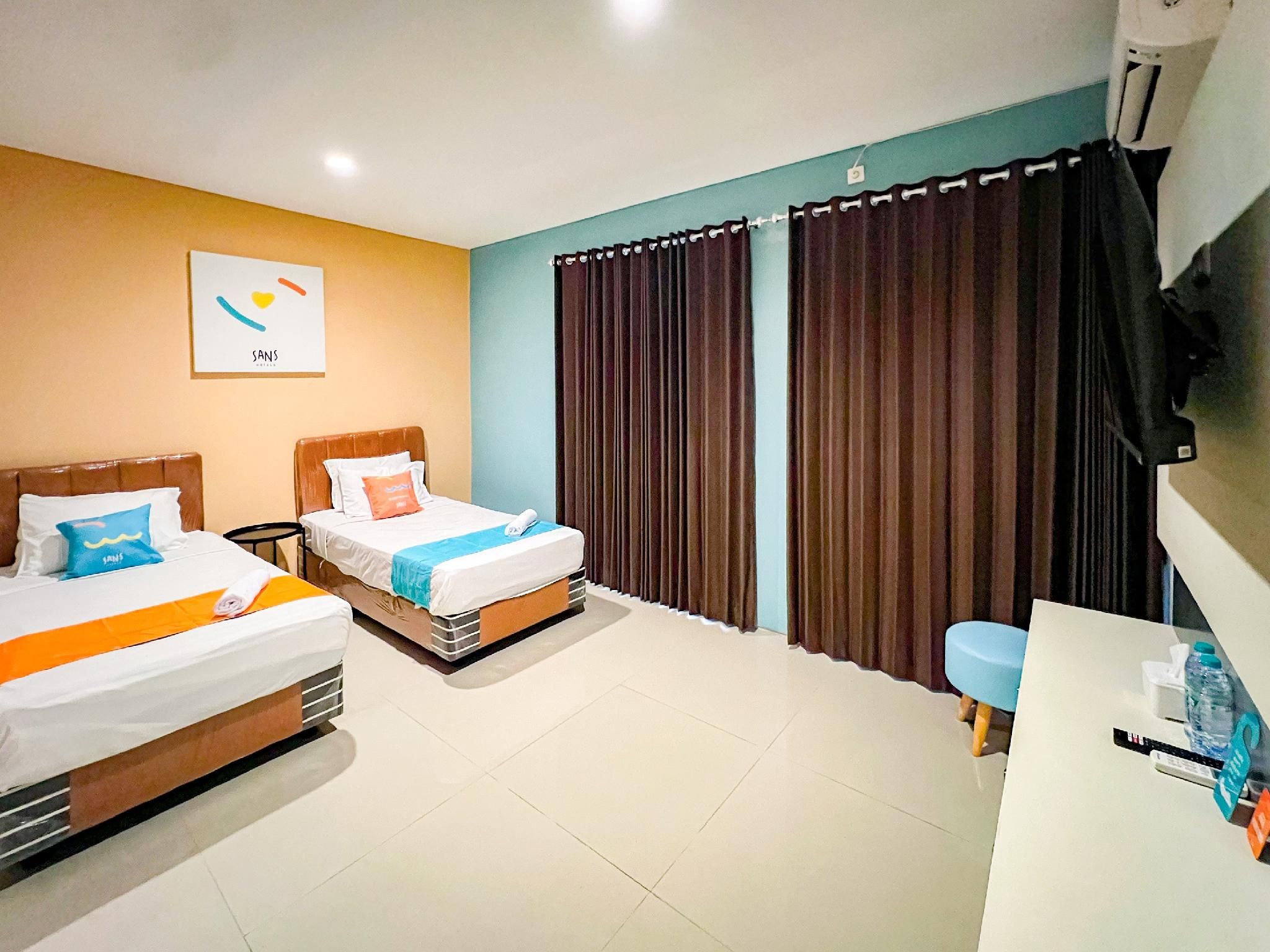 Deluxe Twin Room