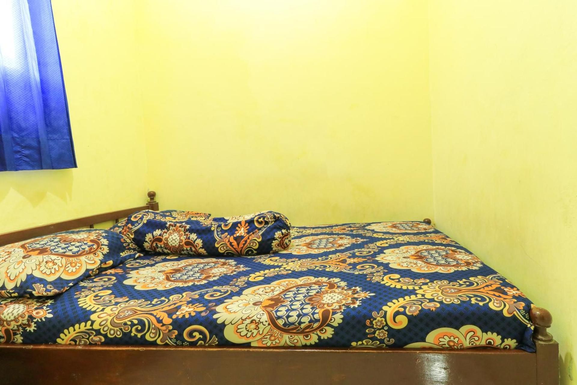 Economy Single Room
