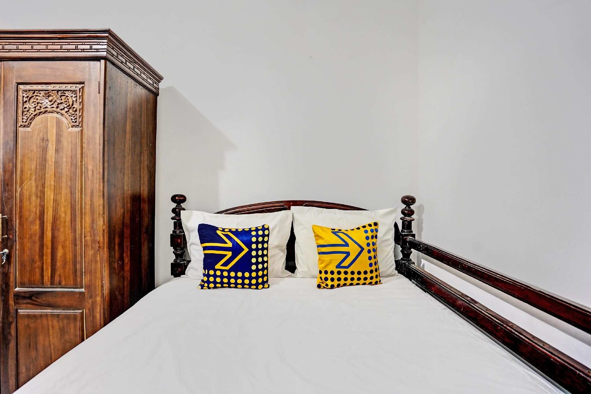Double Room without Air Conditioning