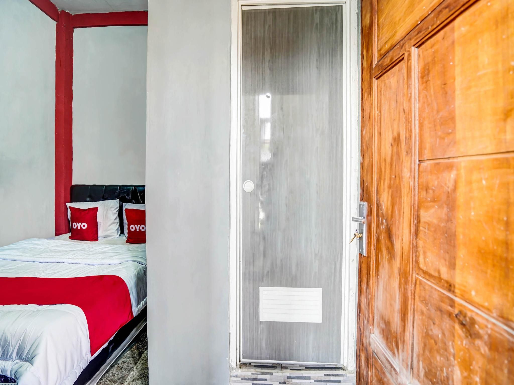 Economy Single Room