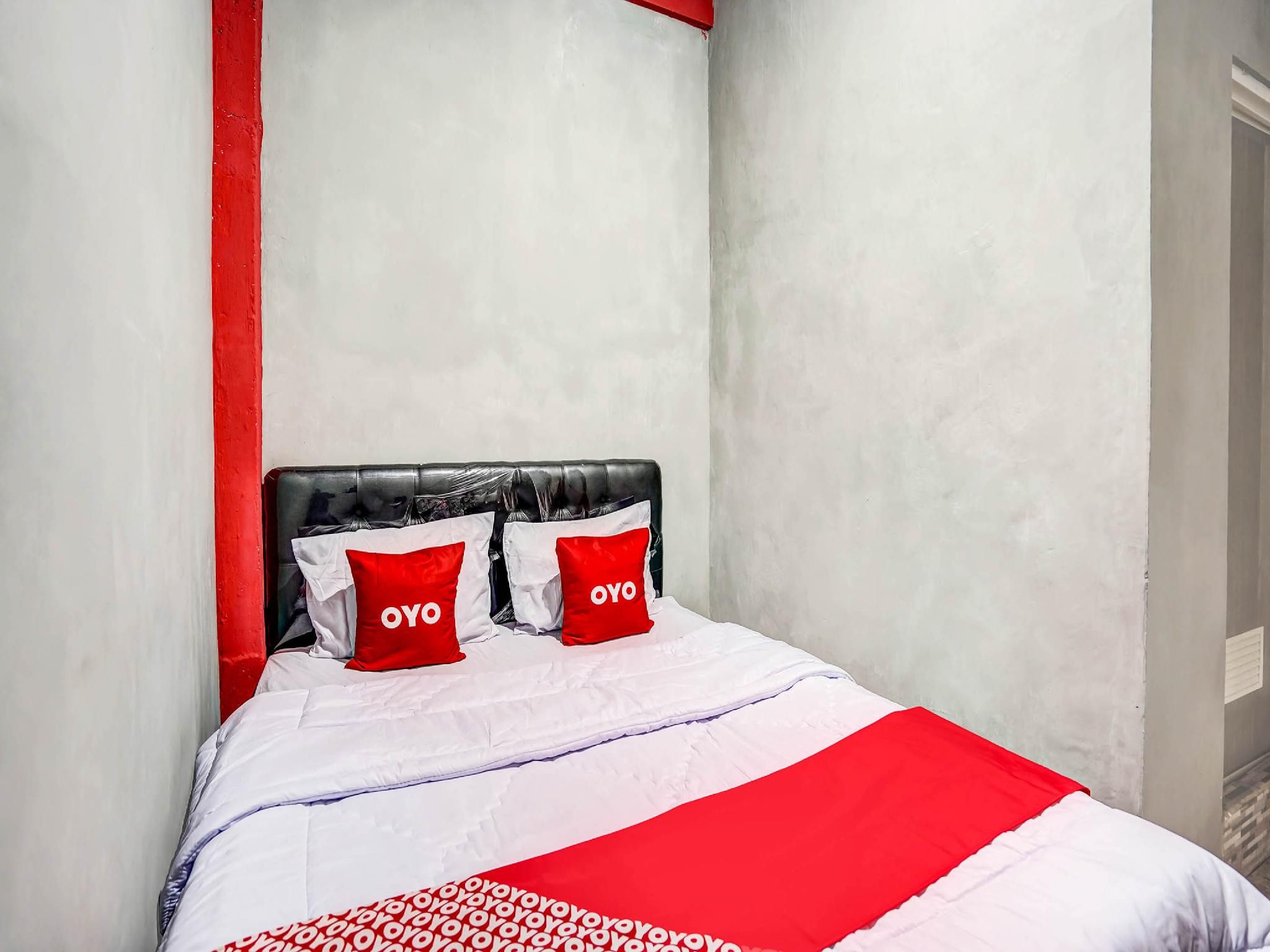 Economy Single Room
