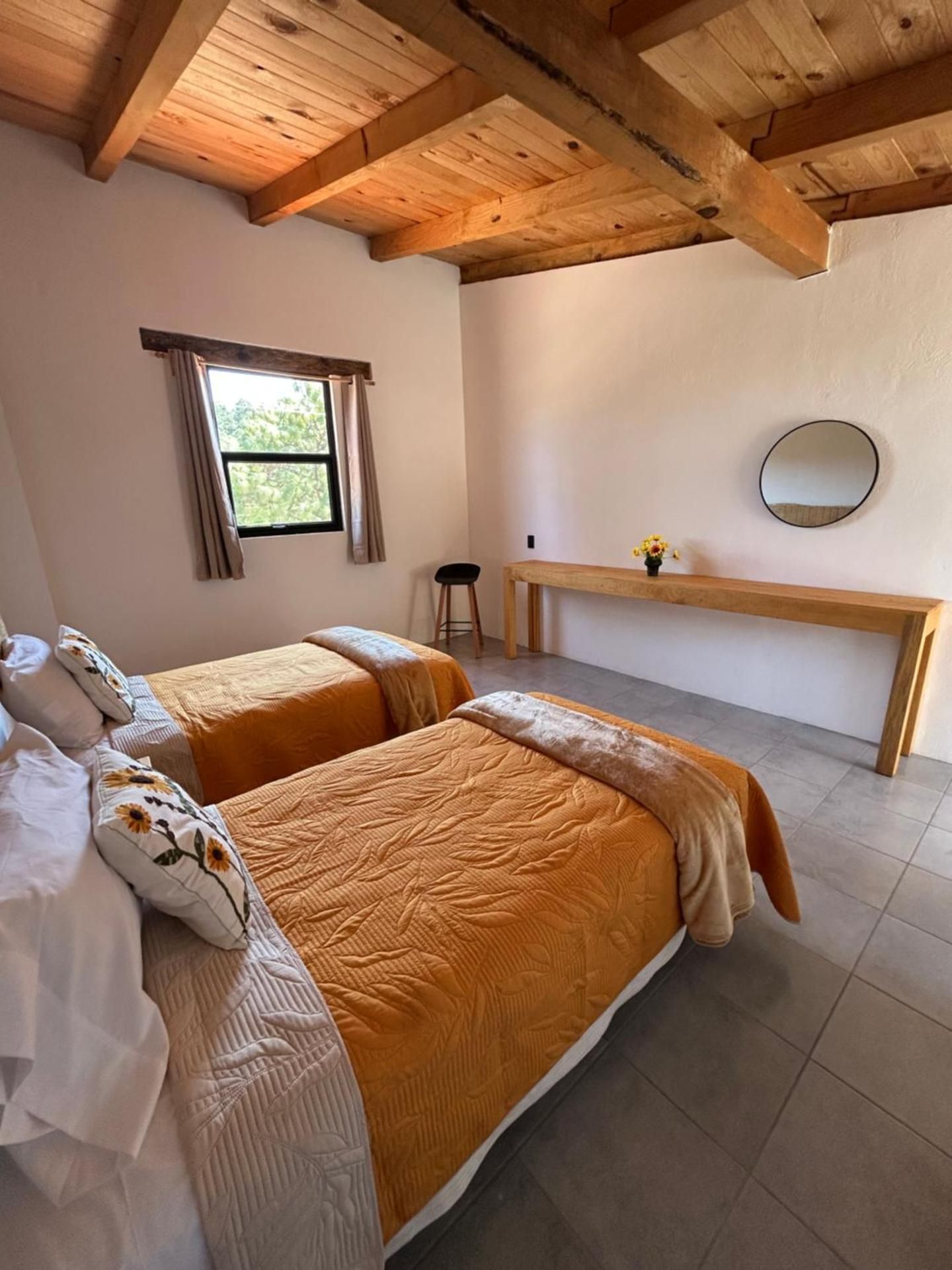 Twin Room with Private Bathroom