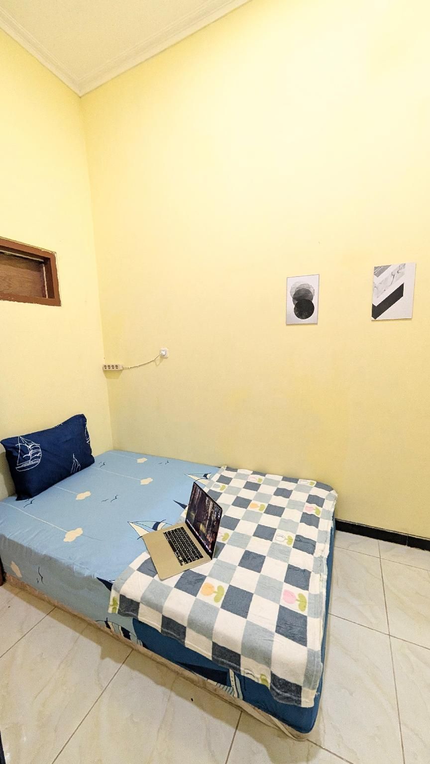 Fan Room