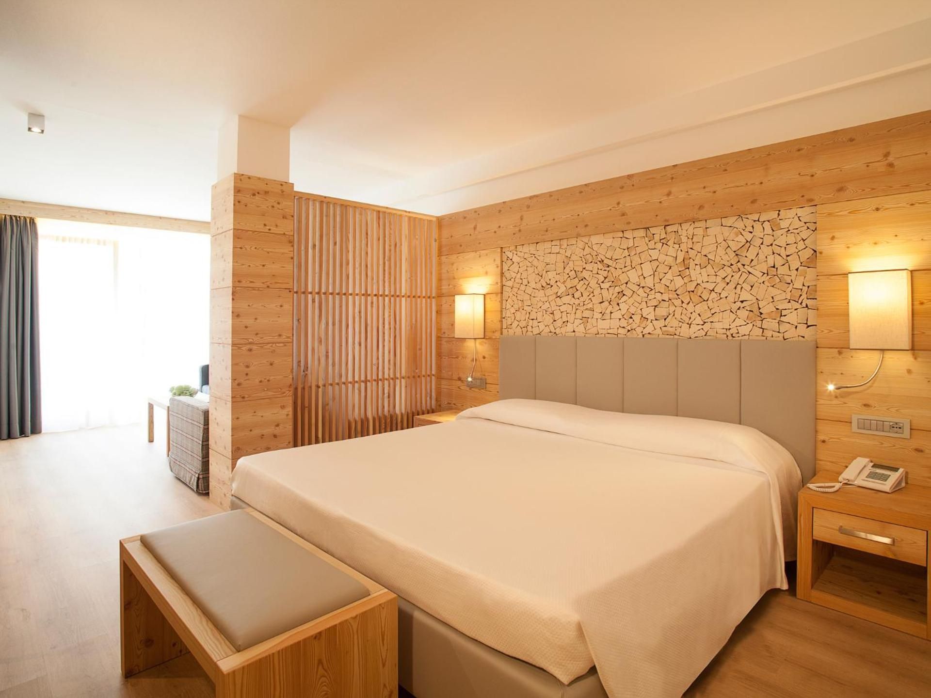 Junior Suite (2 Adults)
