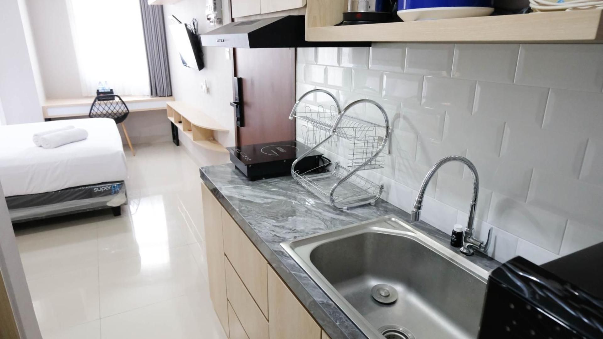 Studio Apartment