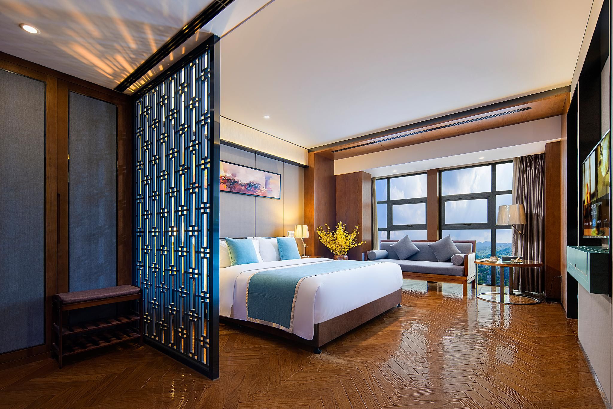 Mini Suite