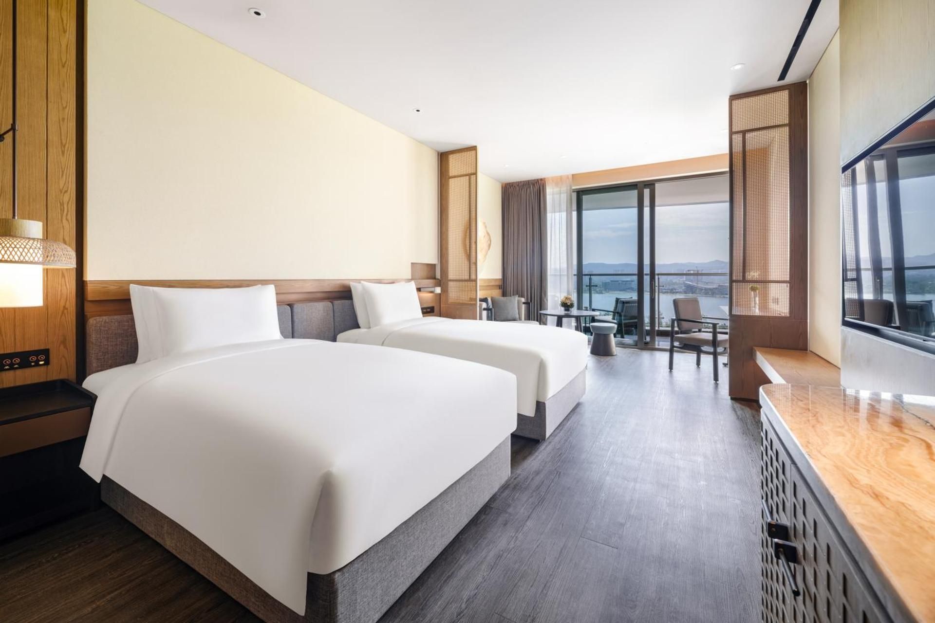 Premium Twin Room With Lake View