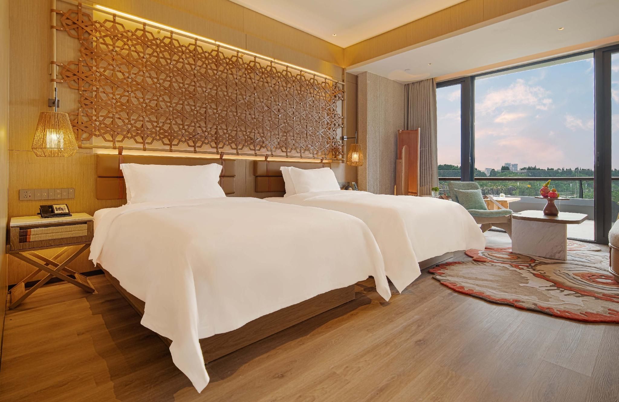 Superior Room, 2 Double Size Beds, Waterfall View
