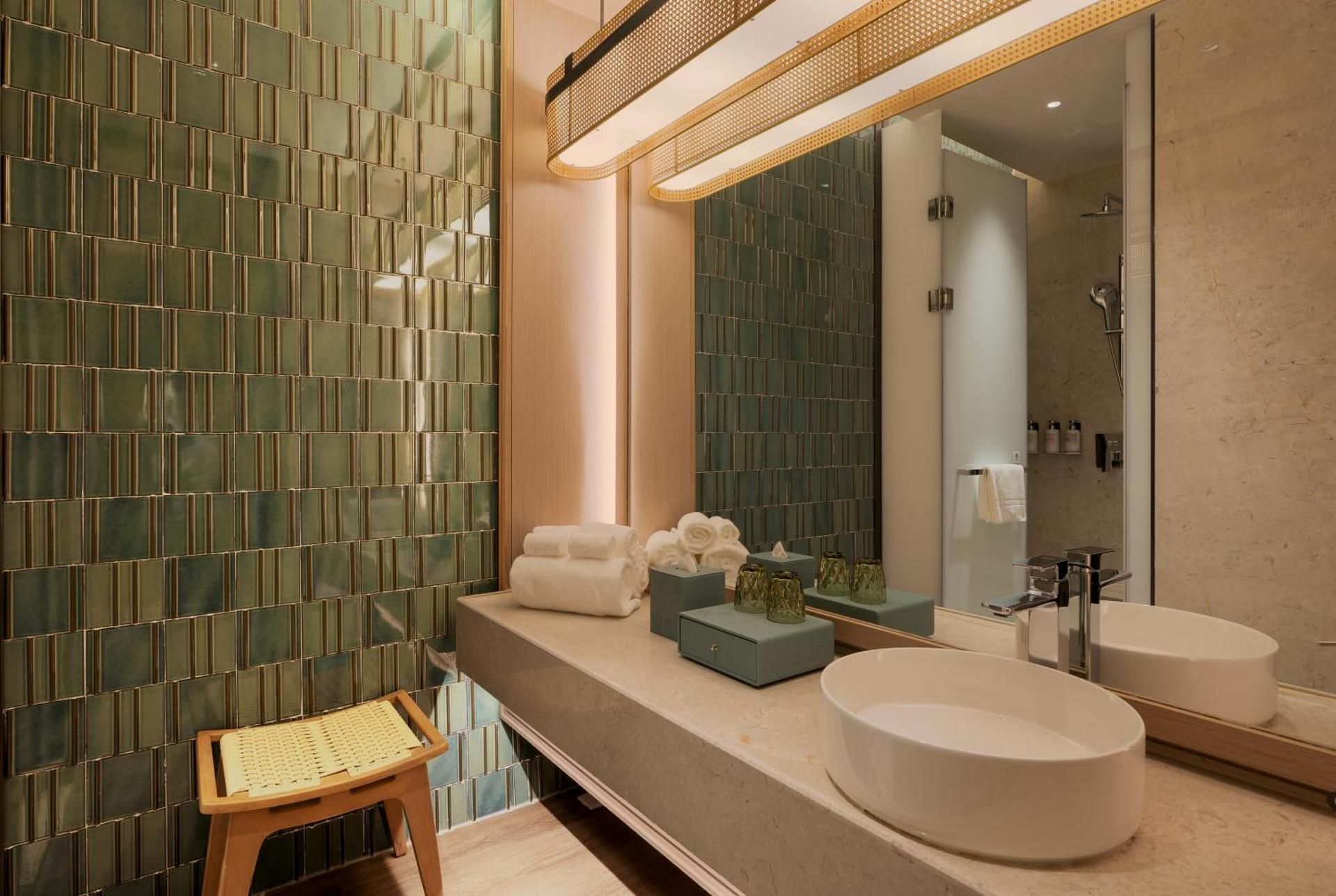 Deluxe Double Room with Two Double Beds and Expo Park View - Private Courtyard