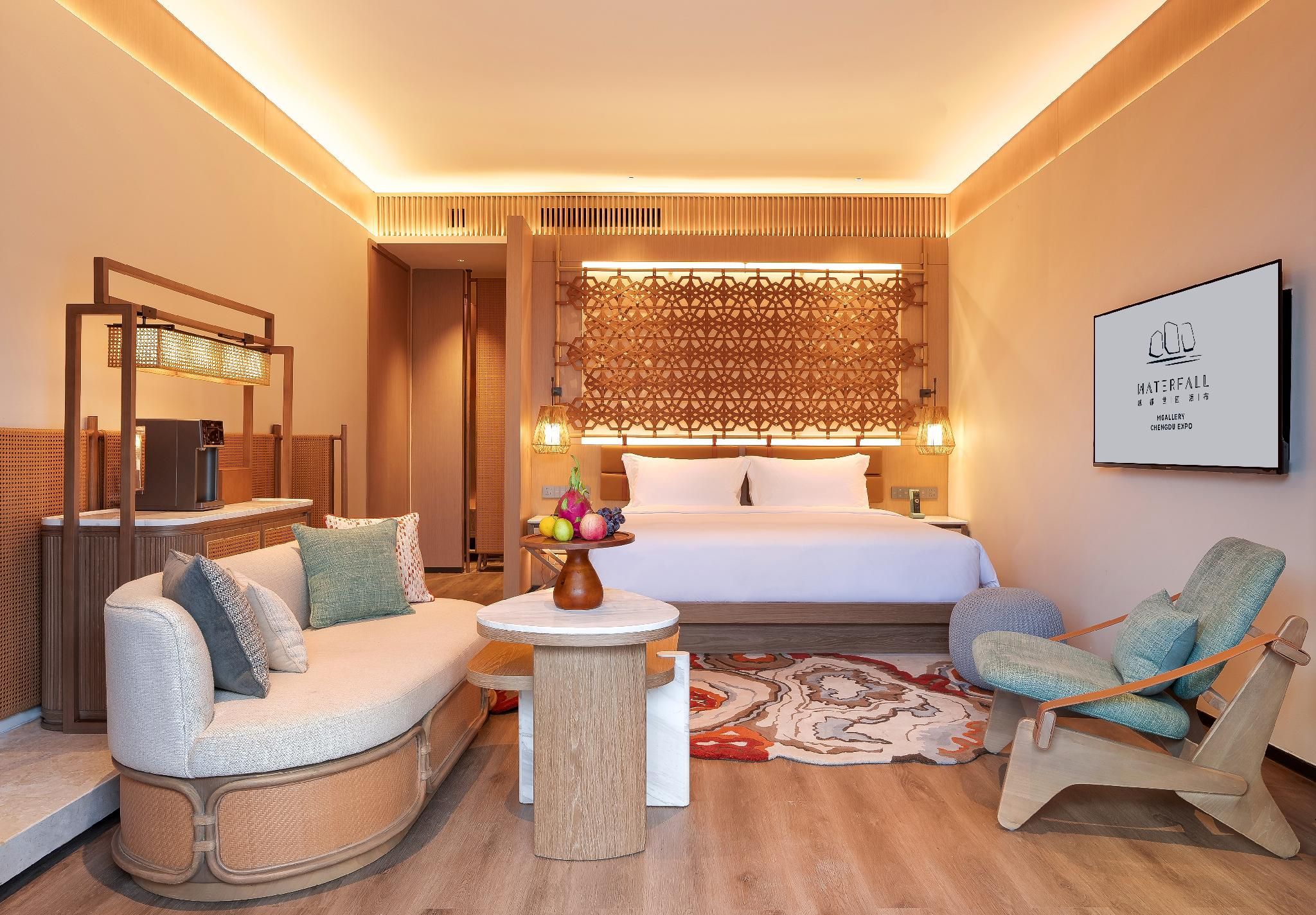 Deluxe Room, 1 King Size Bed, Private Courtyard