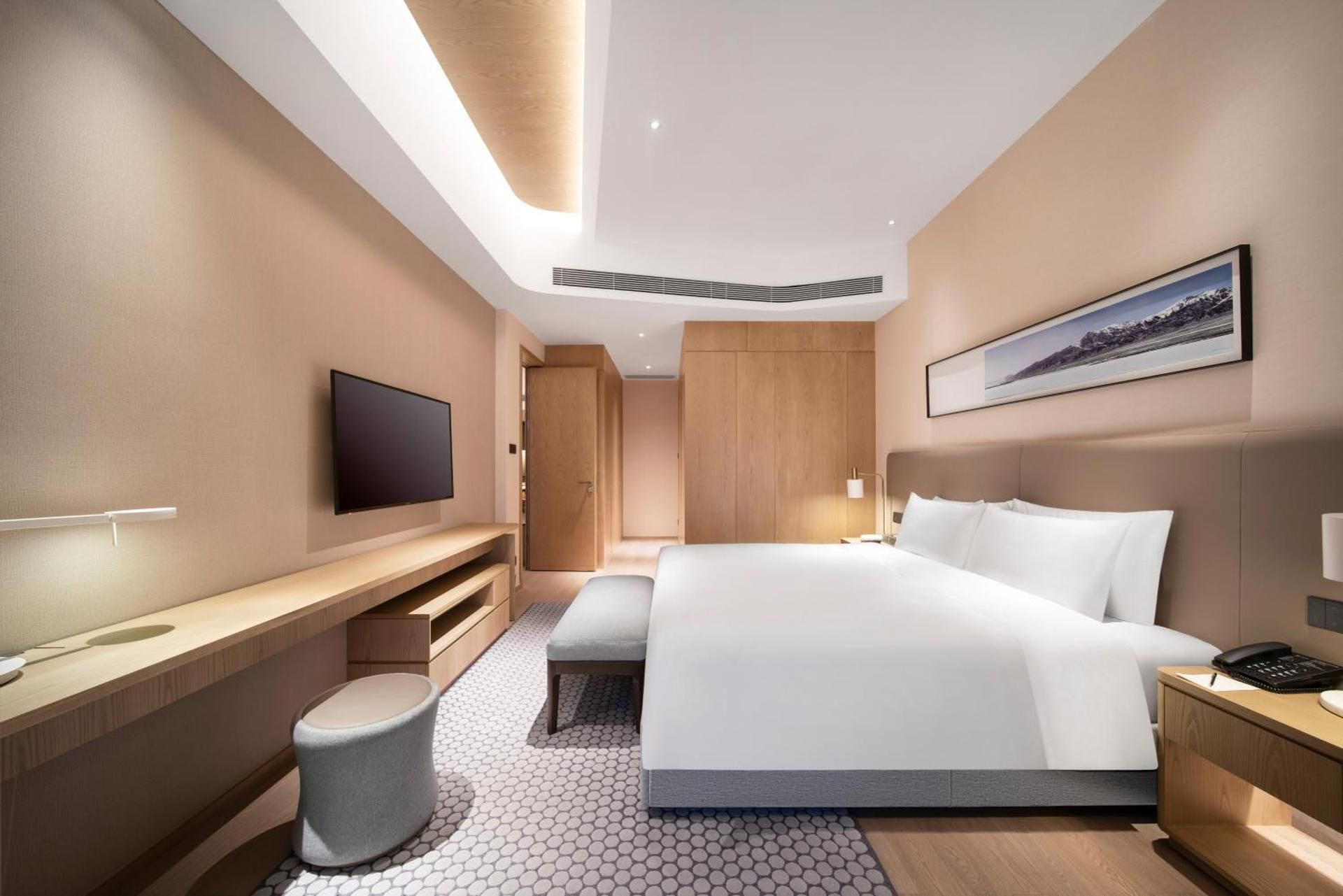 Executive King Suite