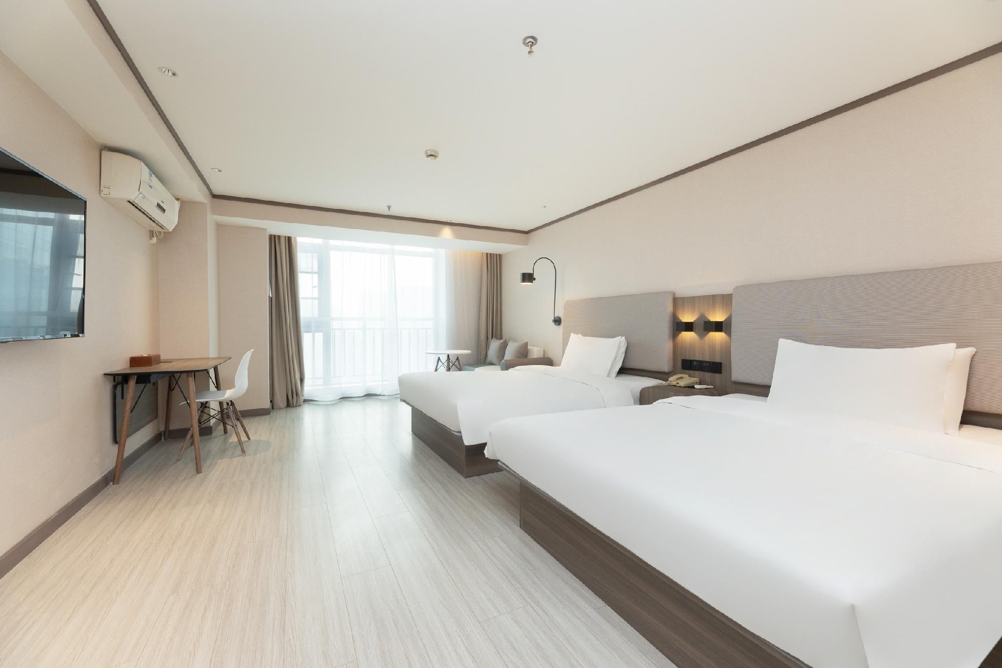 Twin Business Room