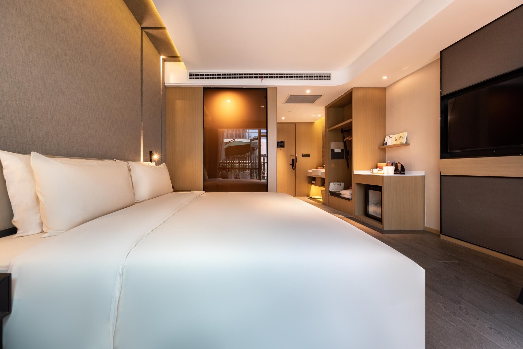 Executive King Room with Patio